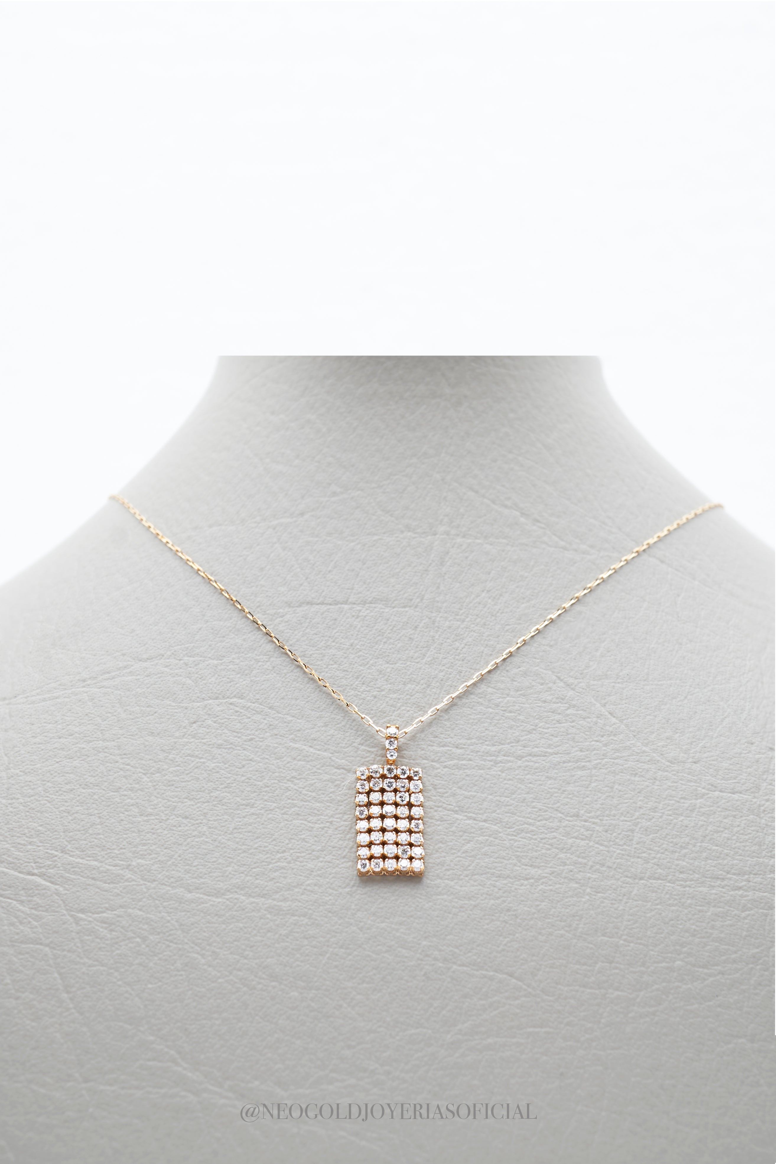 CADENA Y DIJE OA/ DIAMANTES - REF 013500