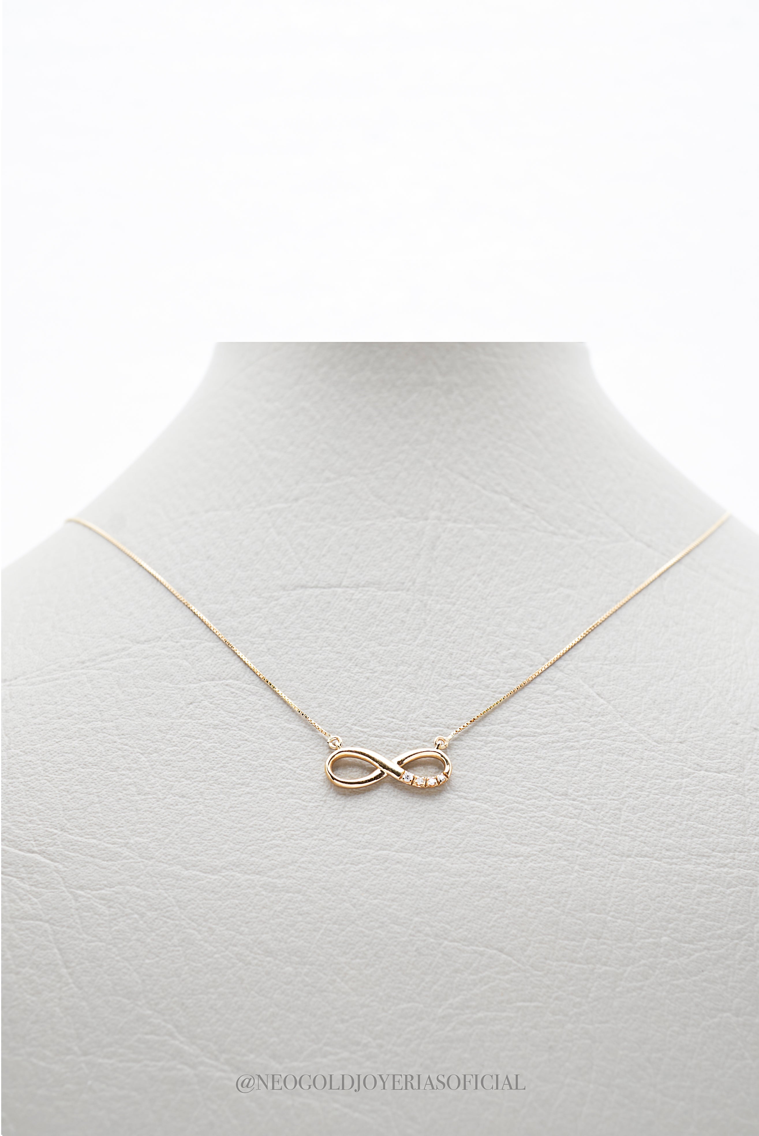 CADENA Y DIJE INFINITO OA/ DIAMANTES - REF 015036