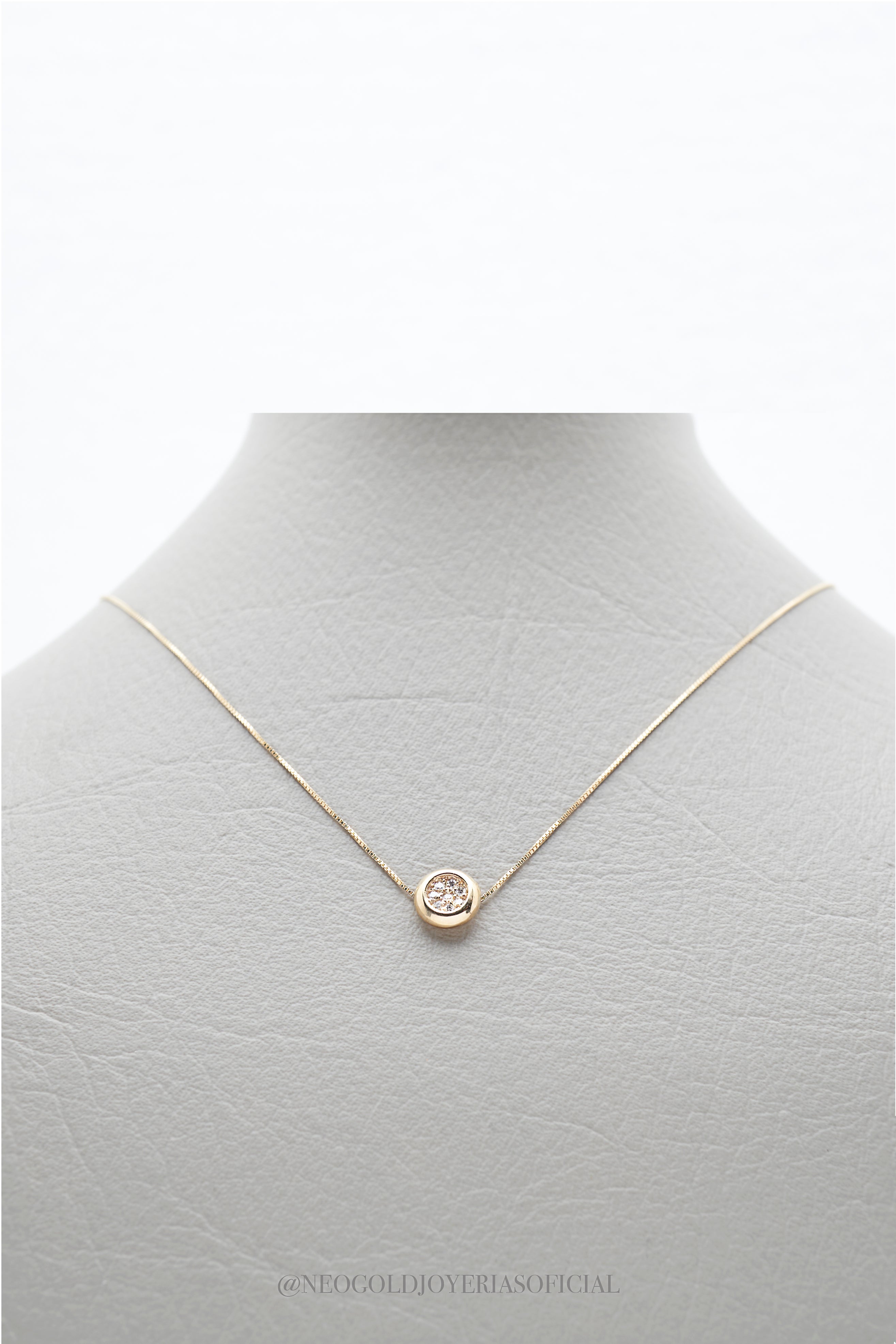 CADENA Y DIJE ORO OA/ DIAMANTE CENTRAL - REF 015398