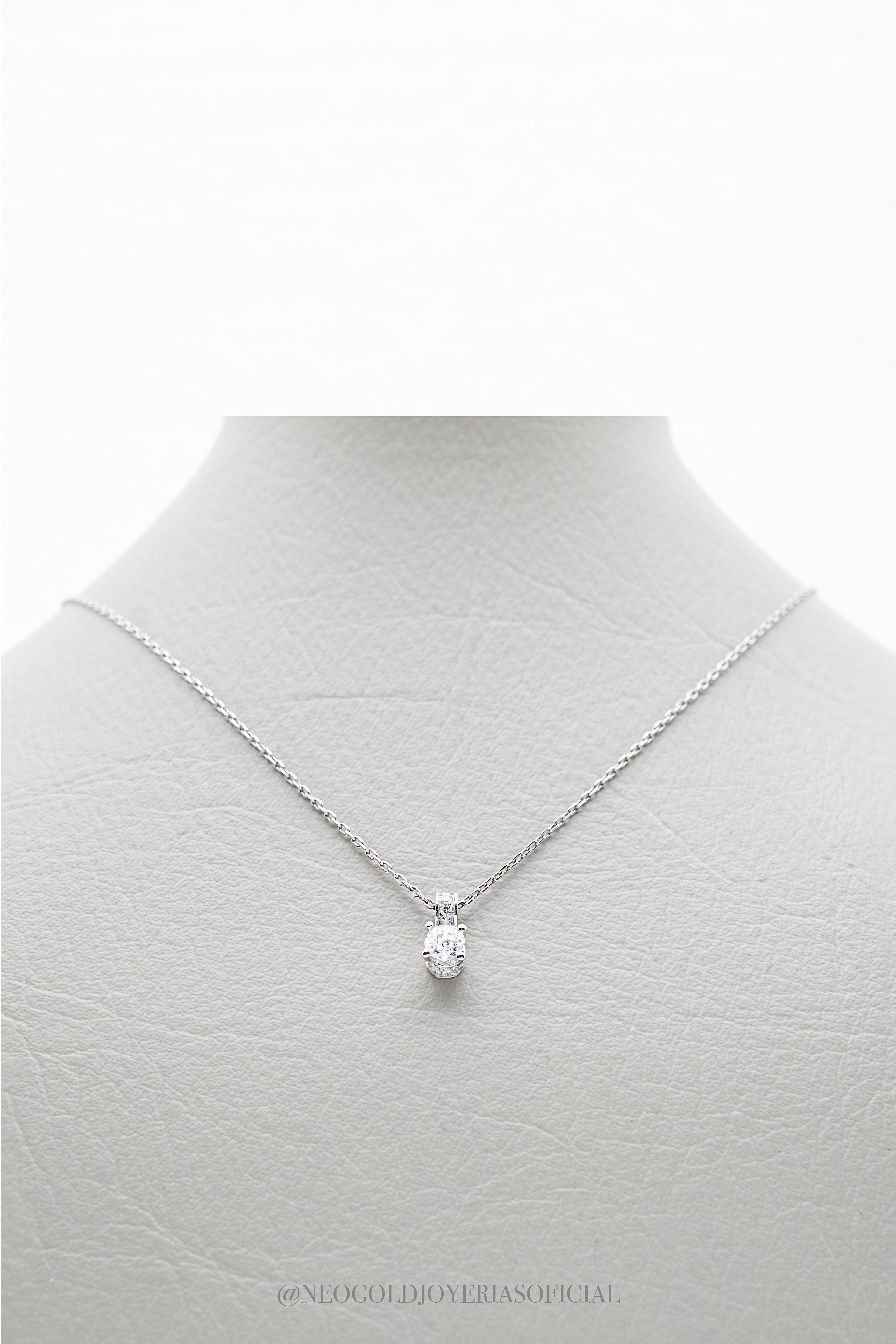 DIJE OB/ DIAMANTE - REF 008991