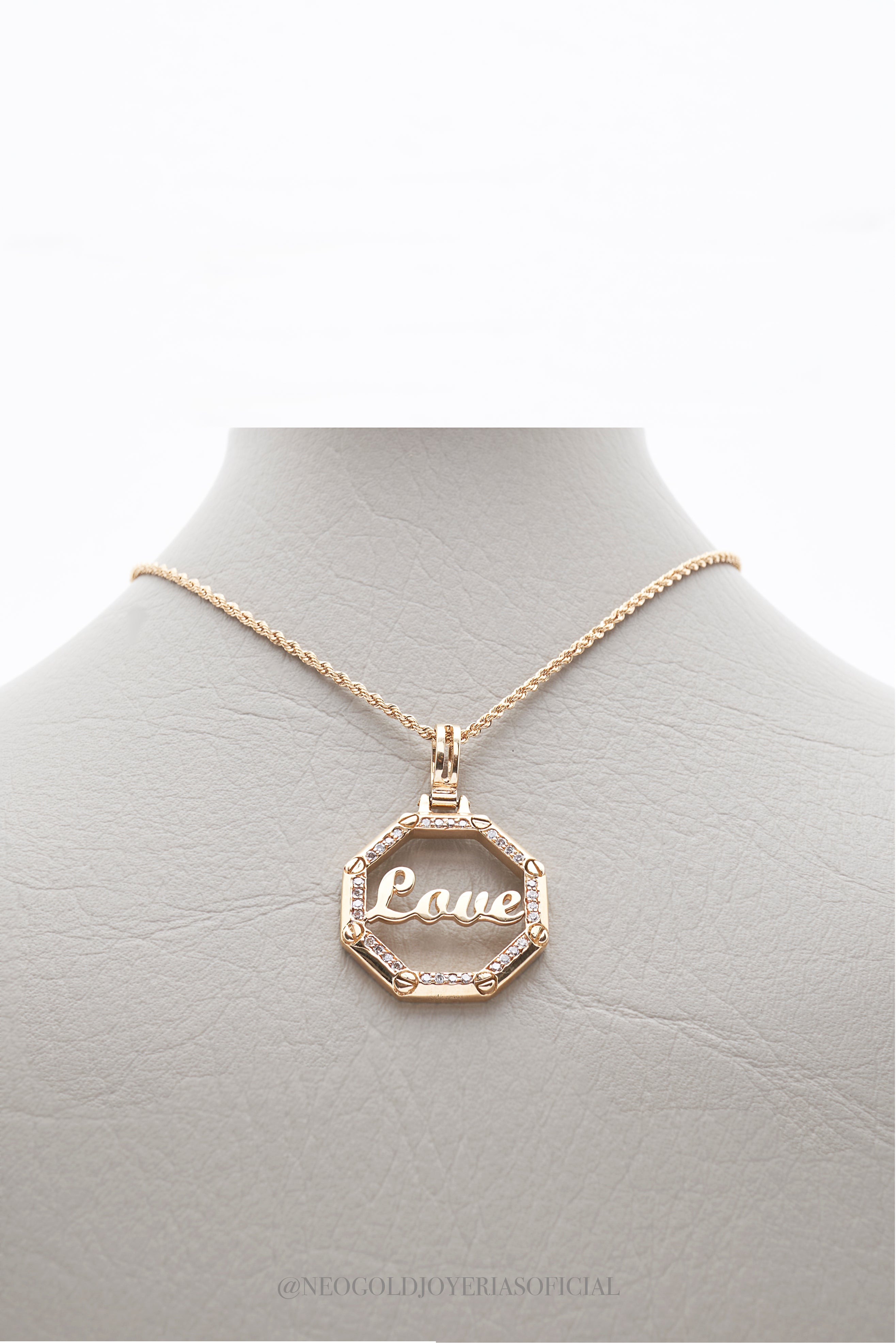 DIJE LOVE OA CON DIAMANTES - REF 009637