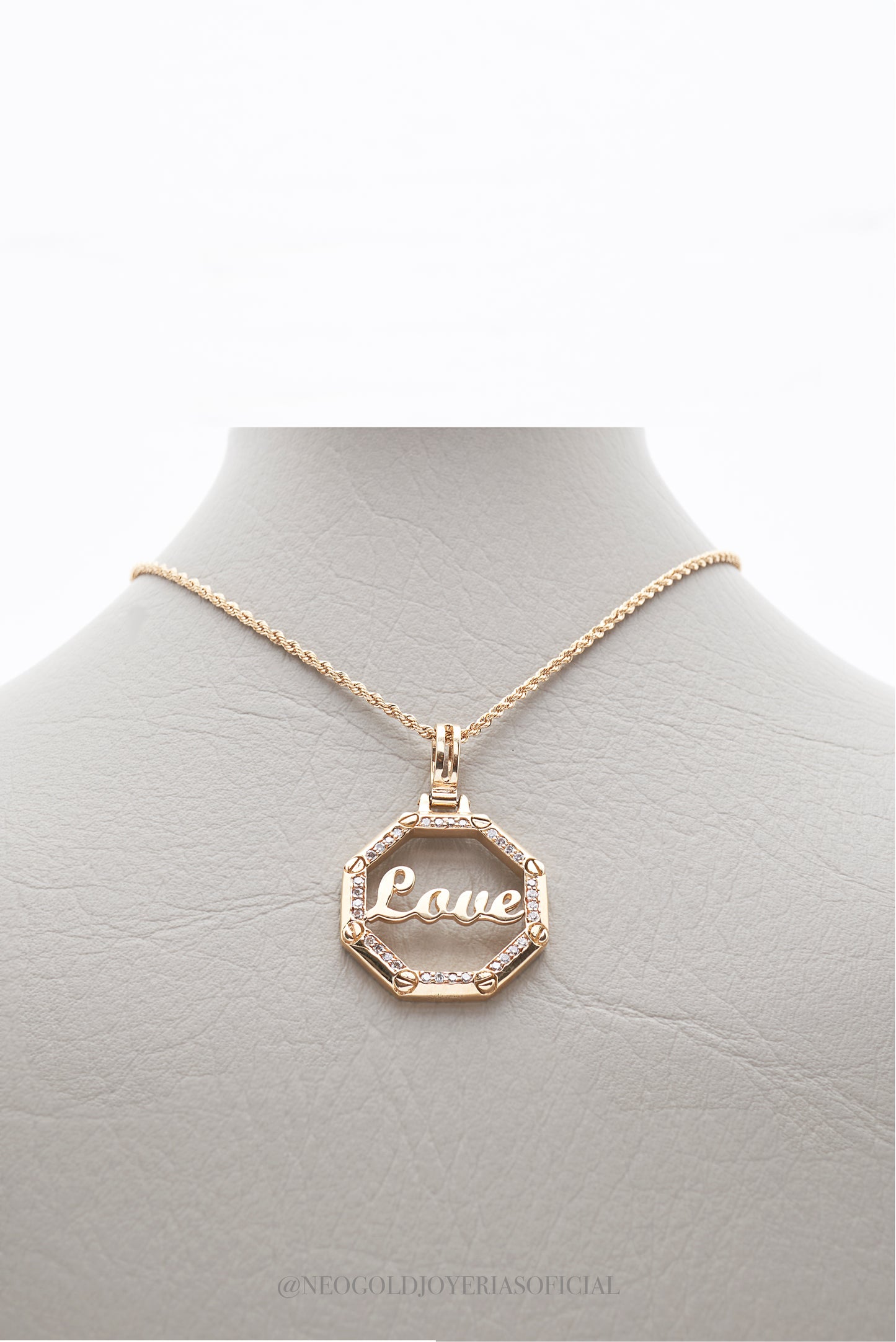 DIJE LOVE OA CON DIAMANTES - REF 009637
