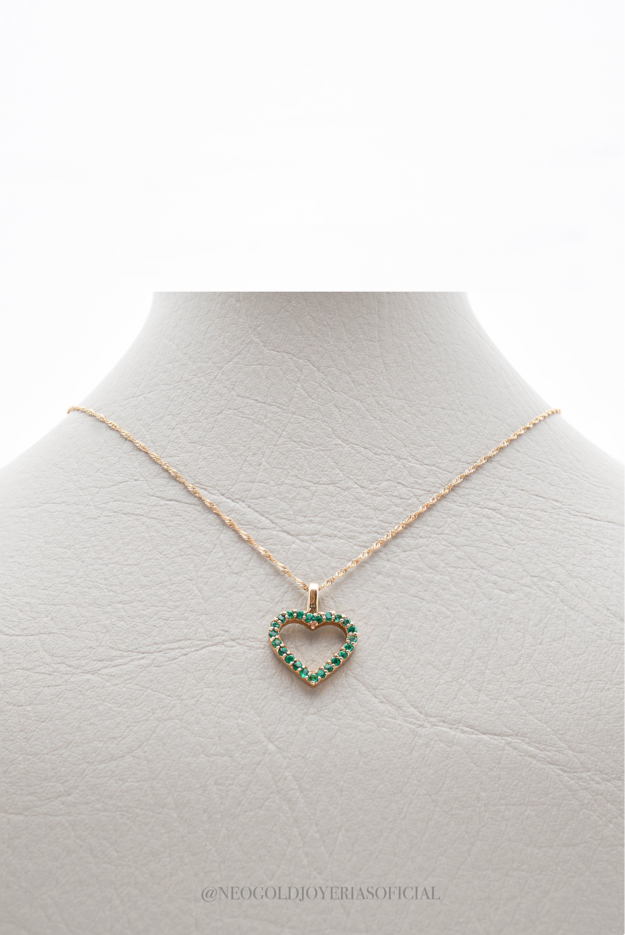DIJE CORAZON OA/ ESMERALDAS - REF 010356