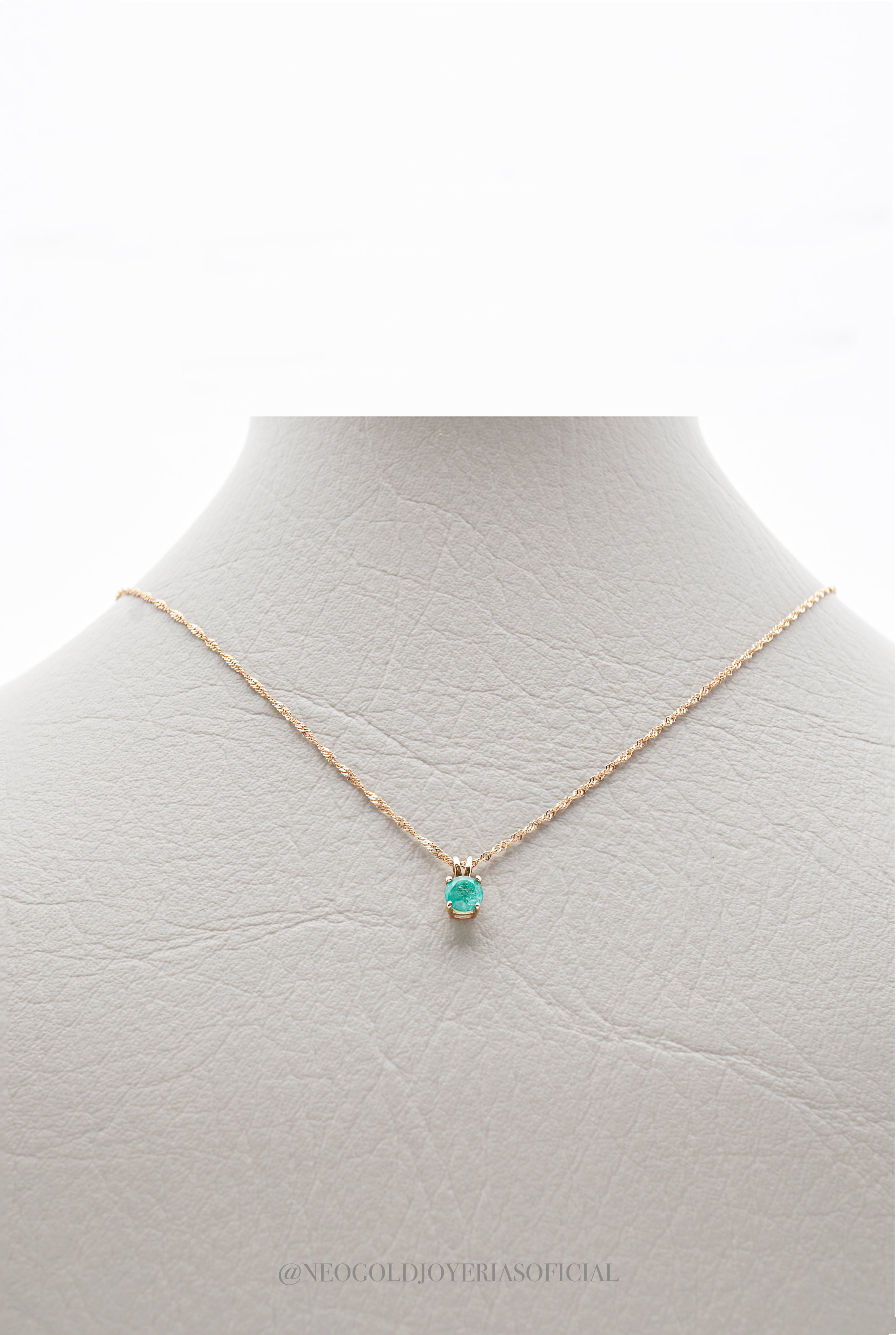 DIJE ESMERALDA OA - REF 011590