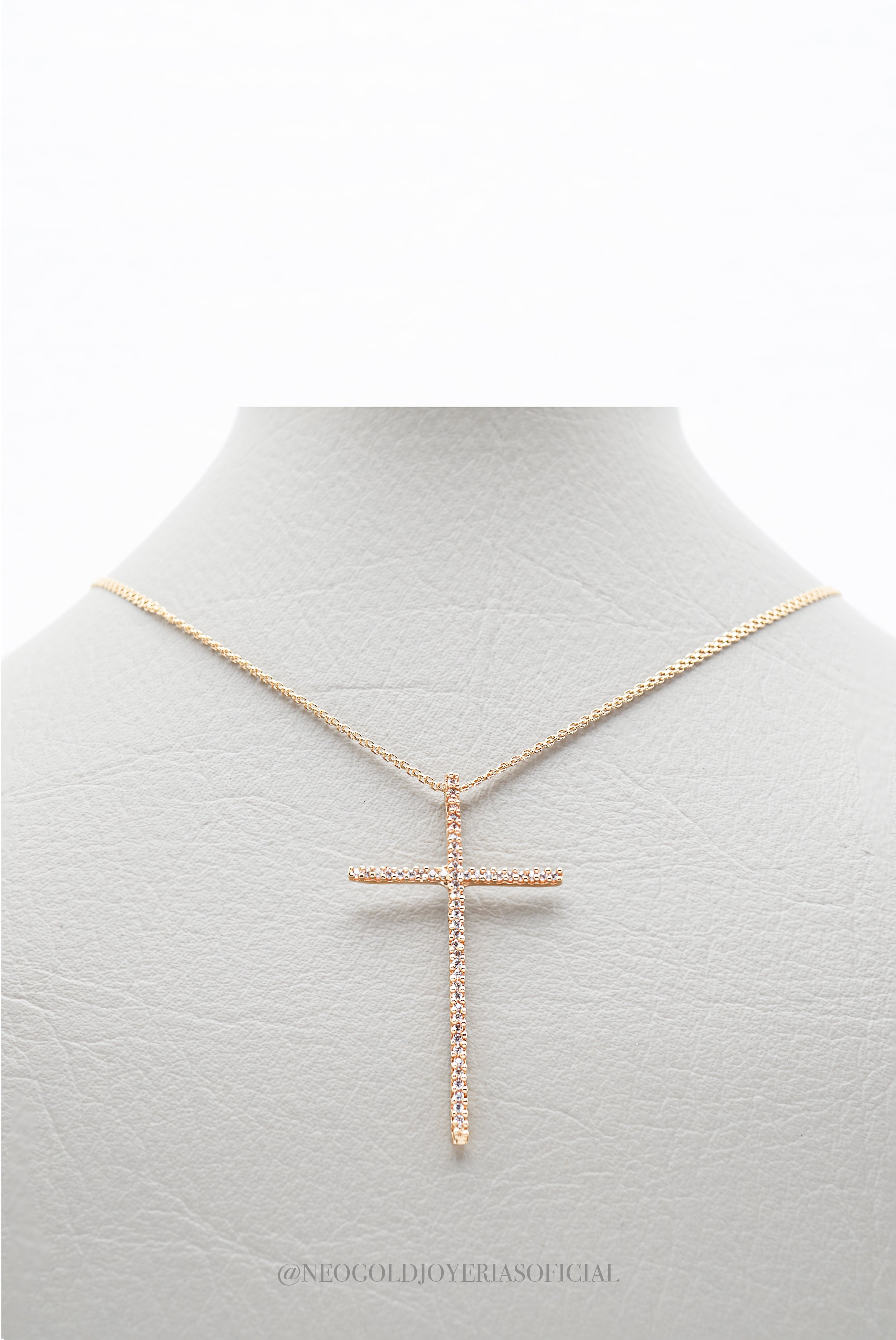 DIJE CRUZ OA/ CIRCON - REF 014415