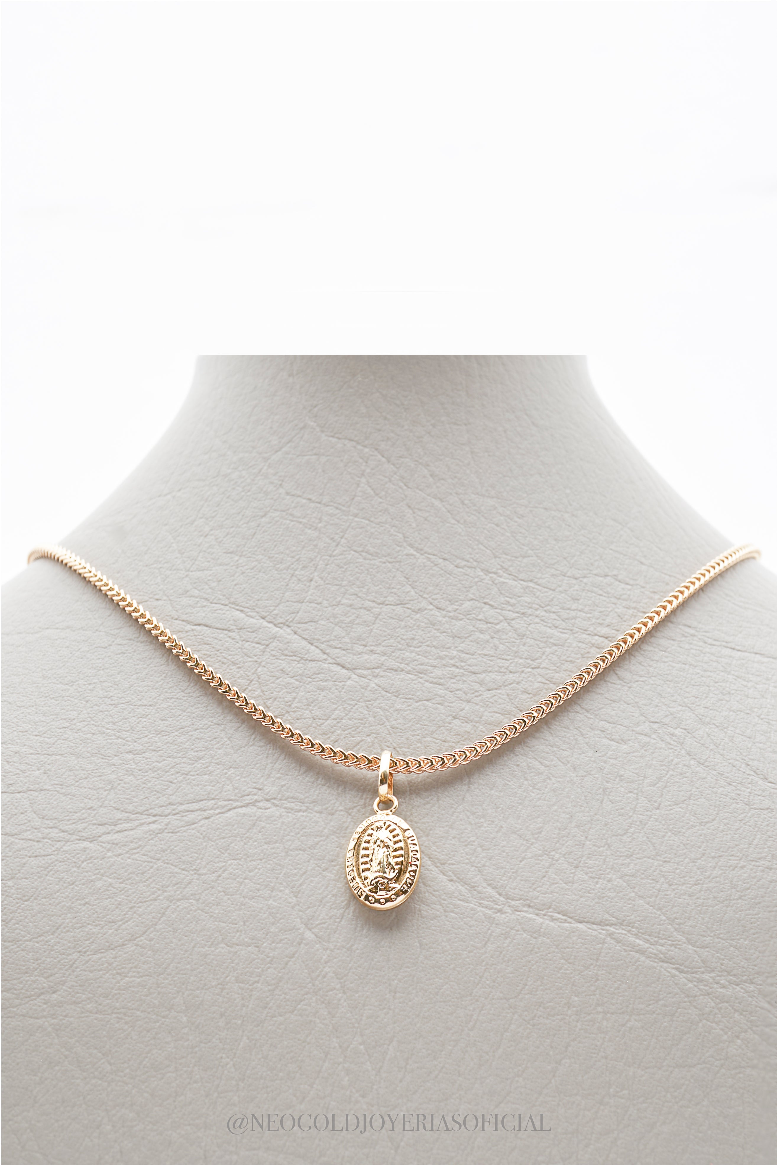 DIJE VIRGEN GUADALUPE OA - REF 014861