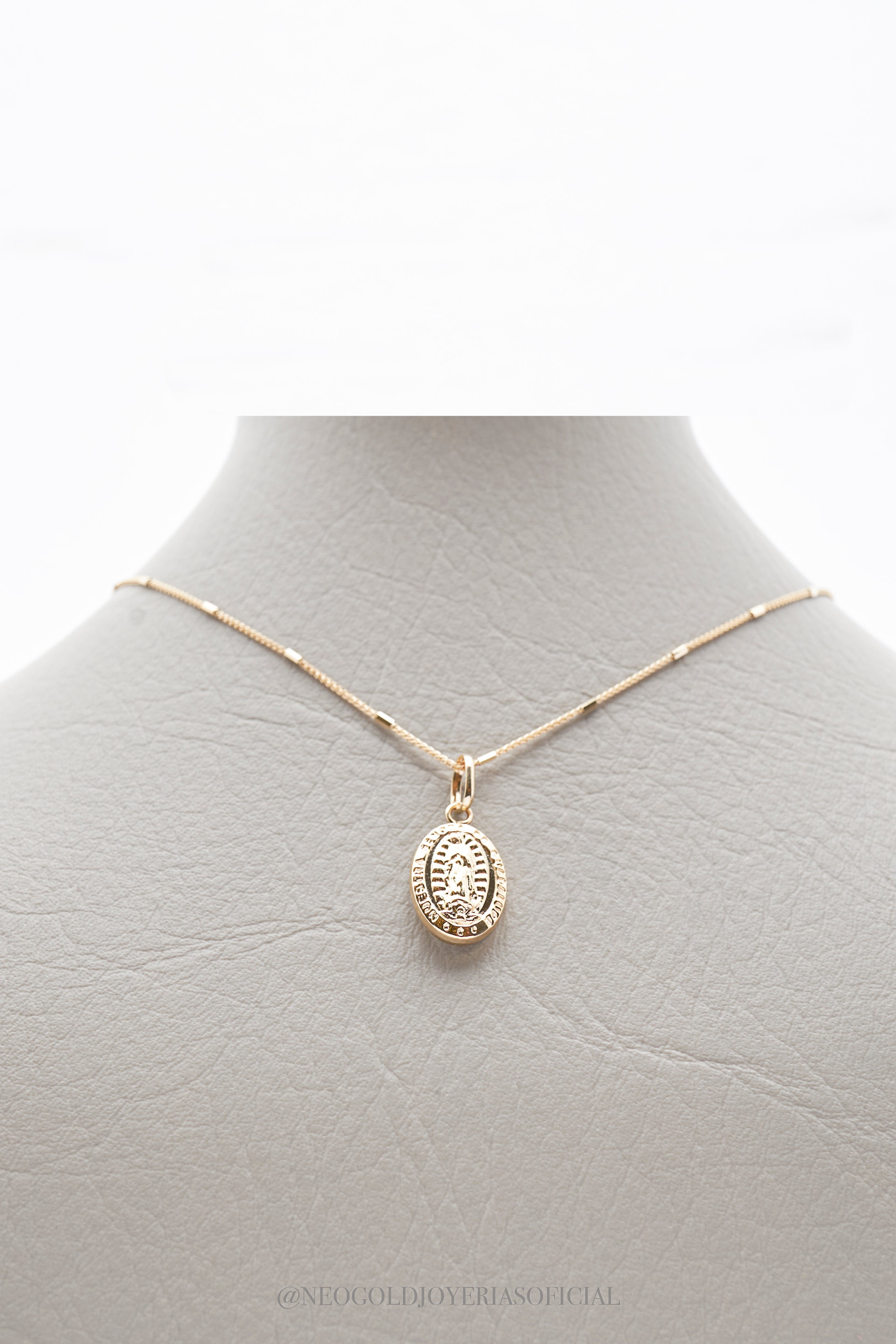 DIJE VIRGEN GUADALUPE OA - REF 015702