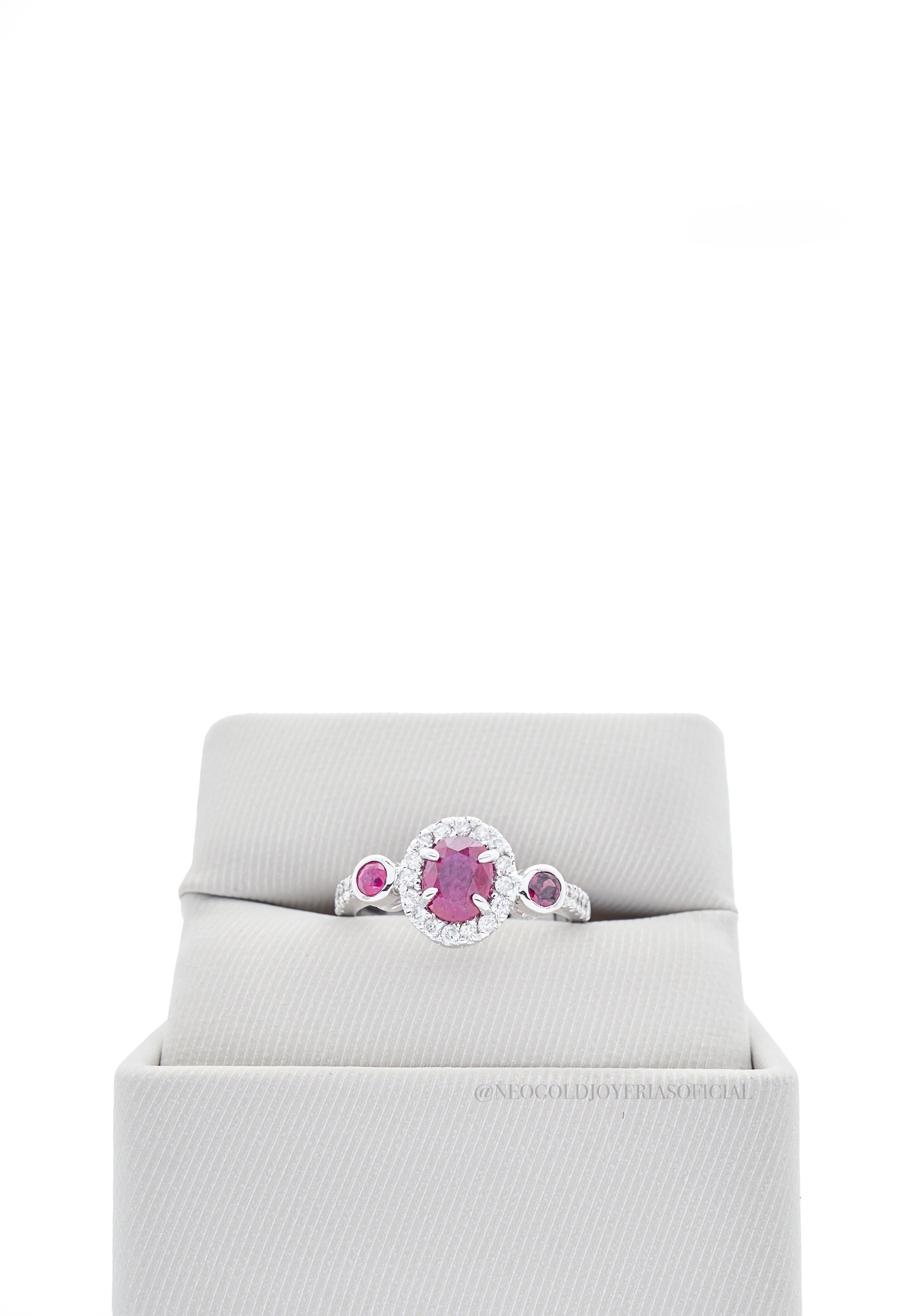 ANILLO OB/ RUBÍES/ DIAMANTES - REF 010991