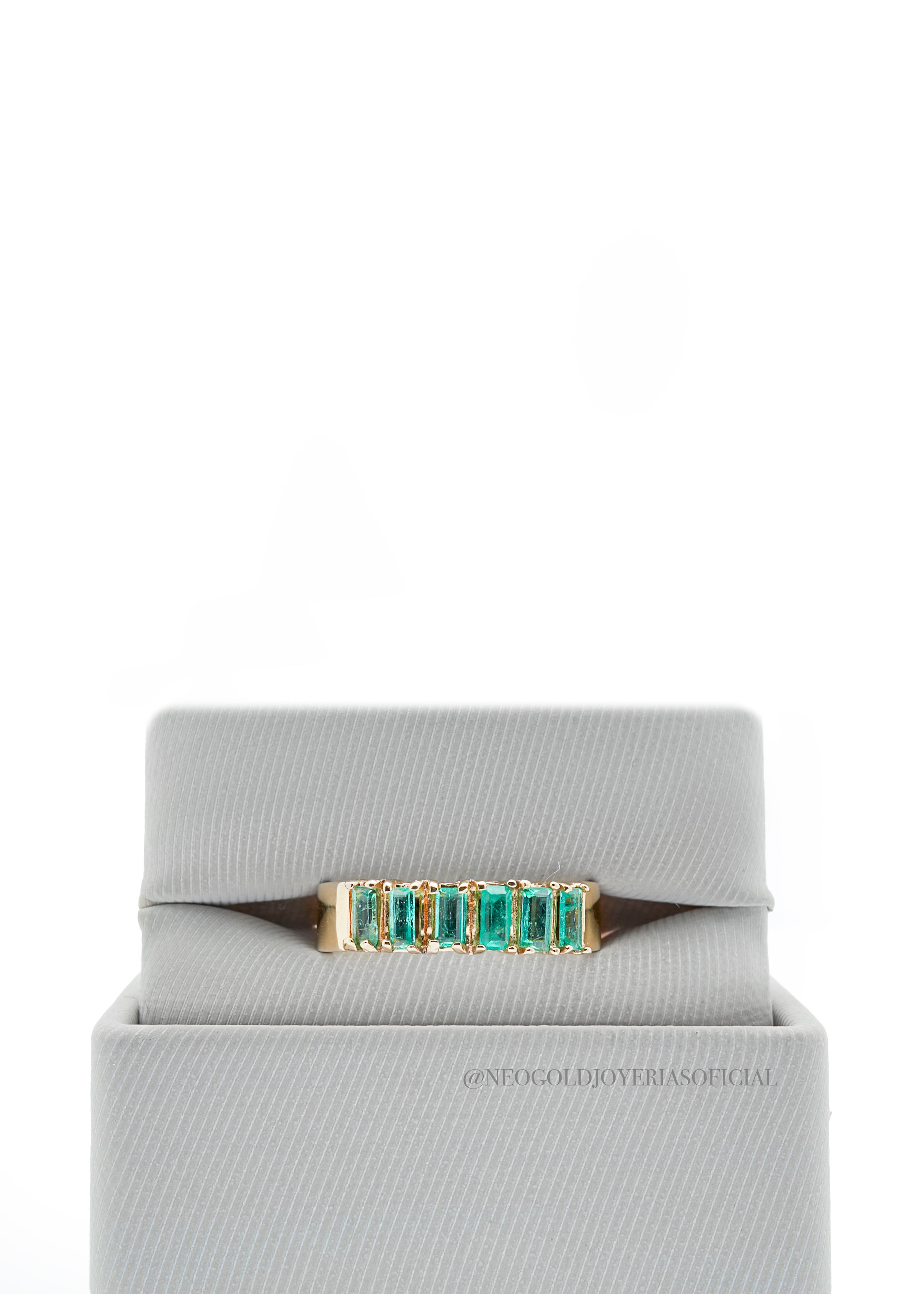 ANILLO OA/ ESMERALDA - REF 004912