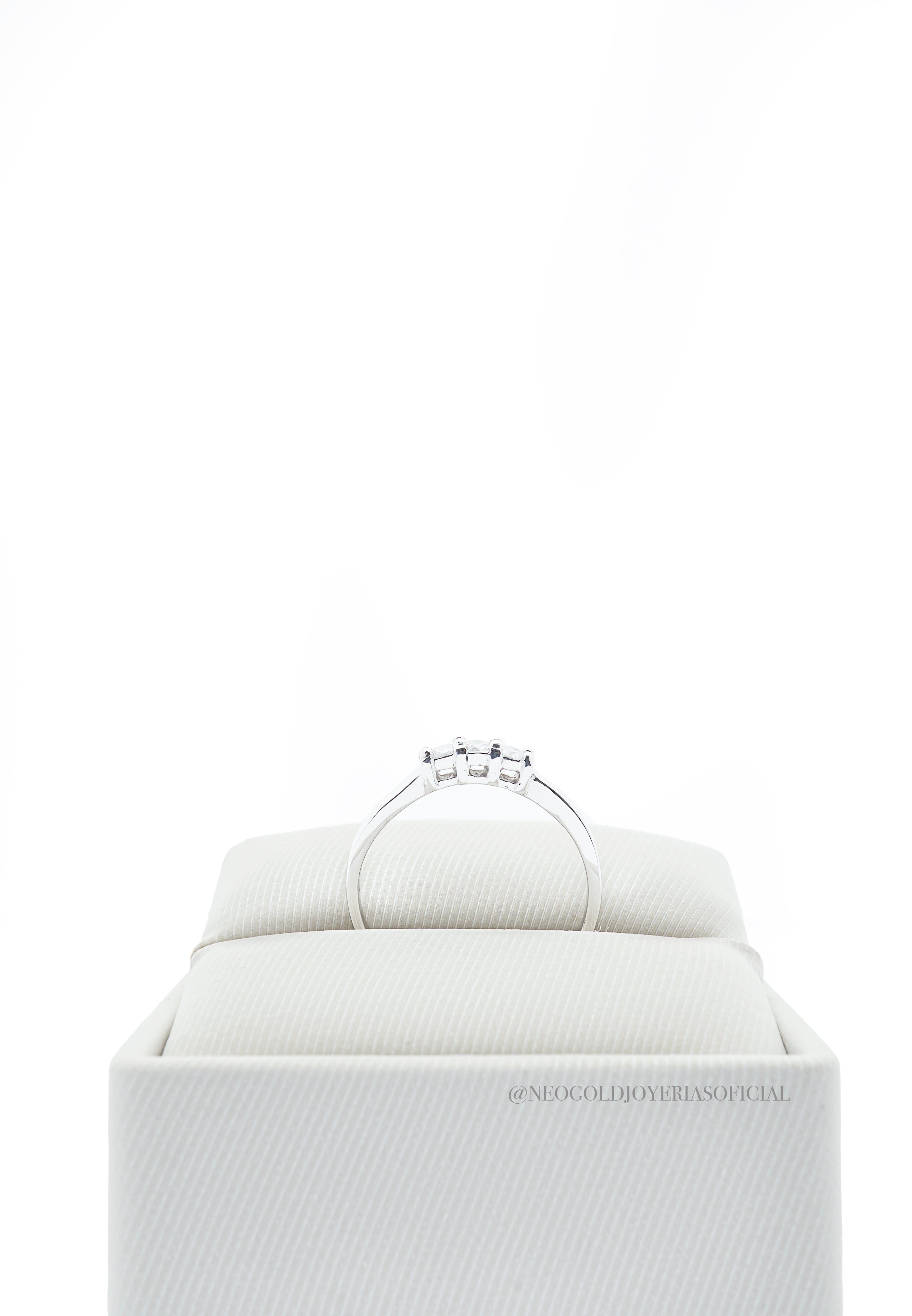 ANILLO OB / DIAMANTES - REF 005767