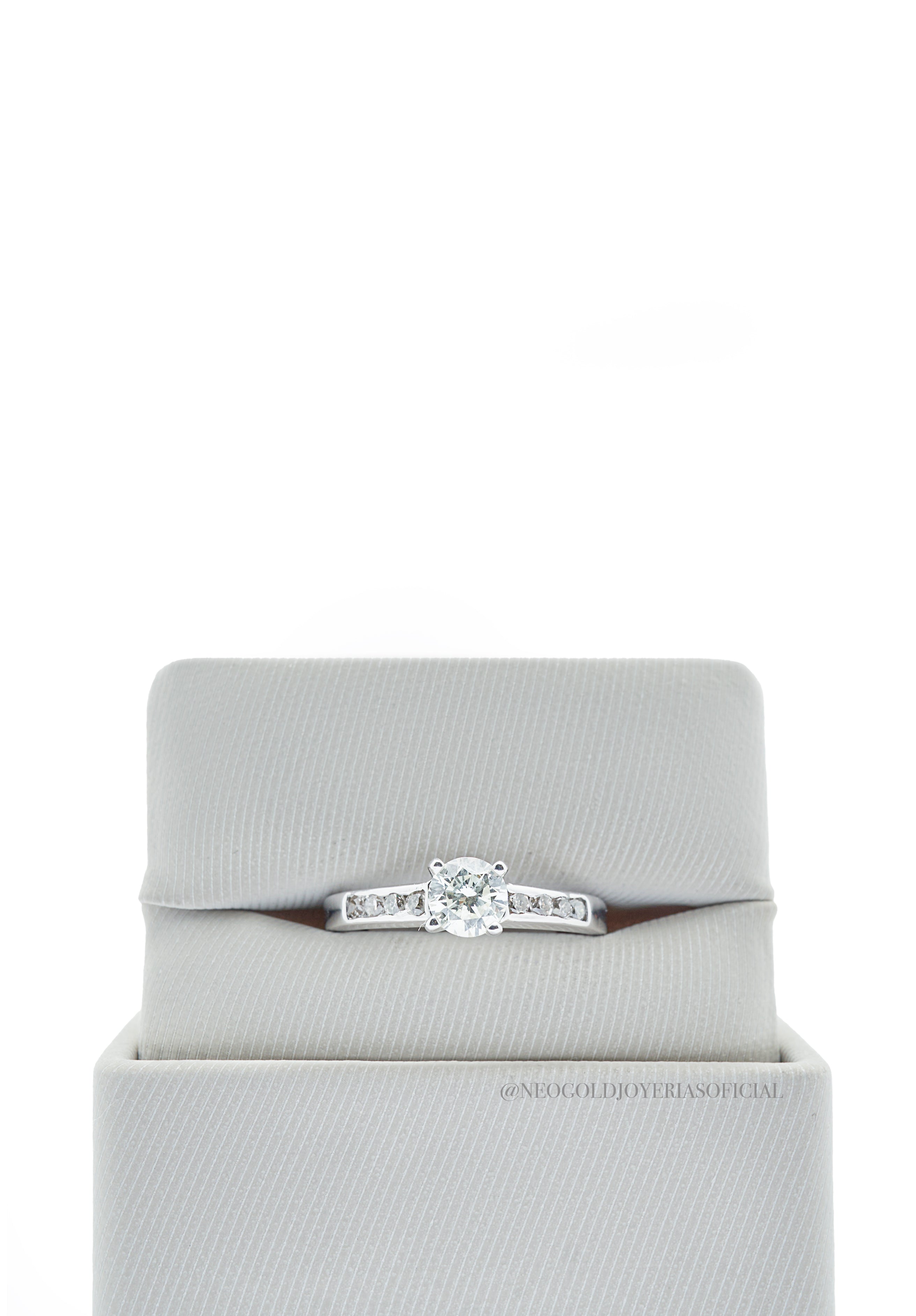 ANILLO OB / DIAMANTES - REF 005863