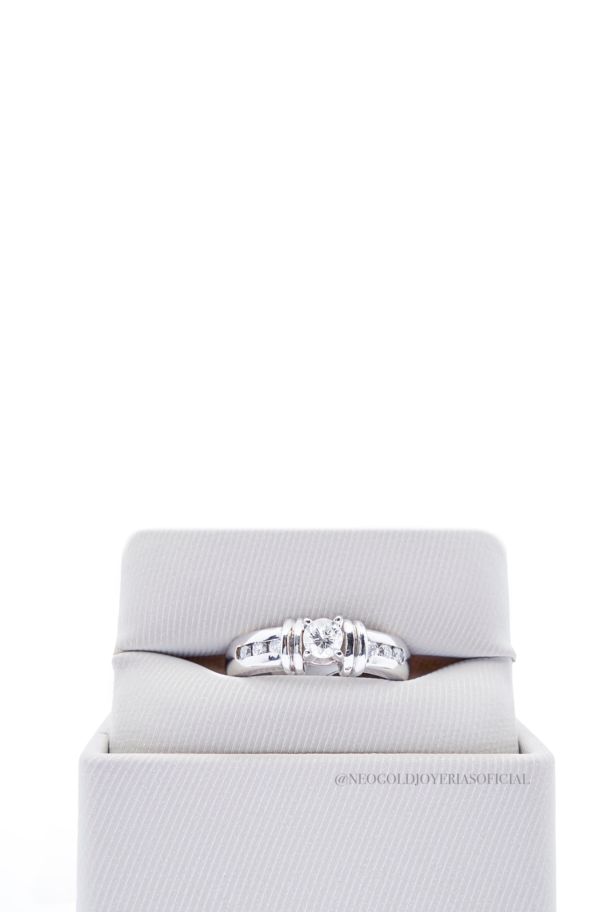 ANILLO OB / DIAMANTES - REF 006675