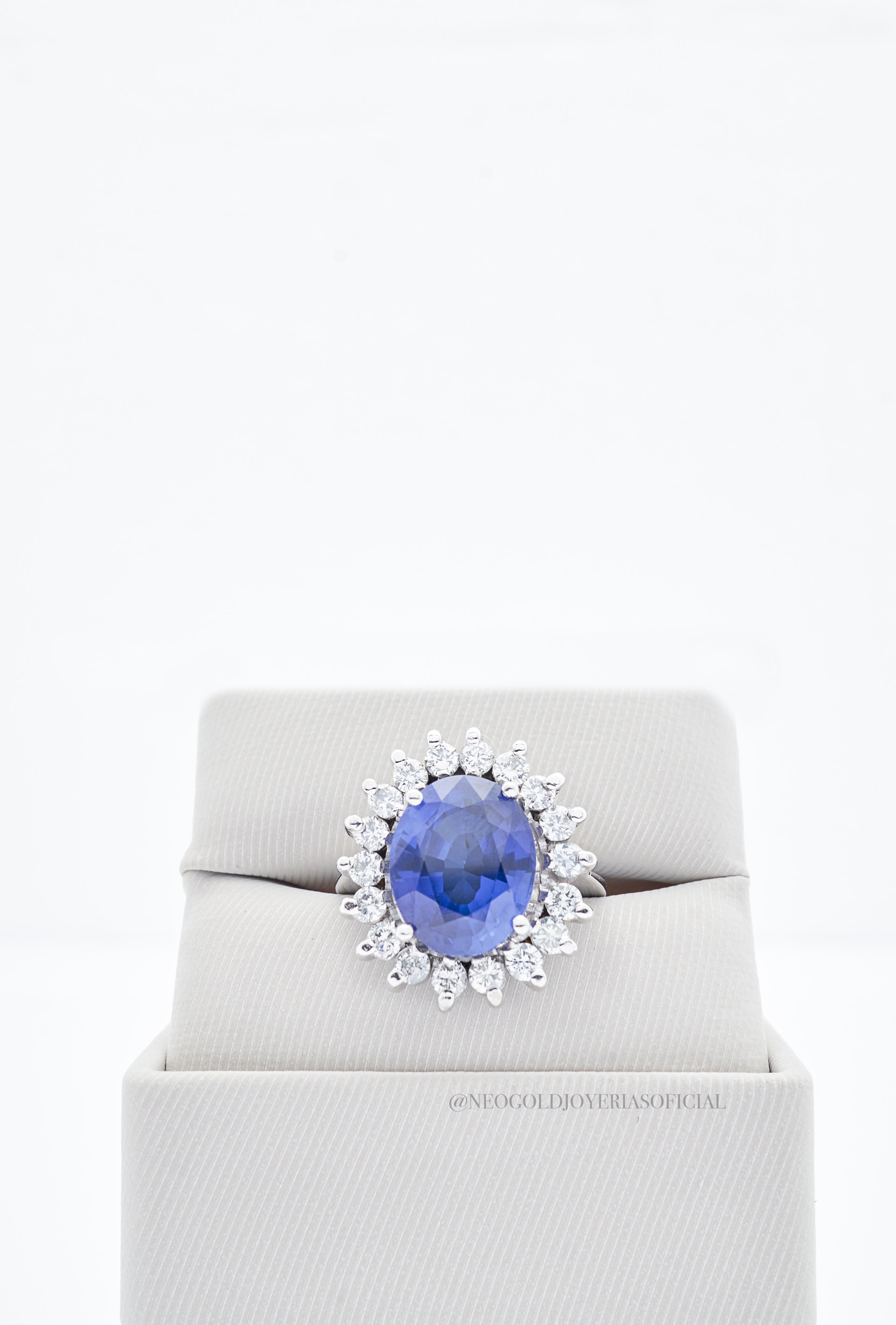 ANILLO OB/ ZAFIRO/ DIAMANTE - REF 006891