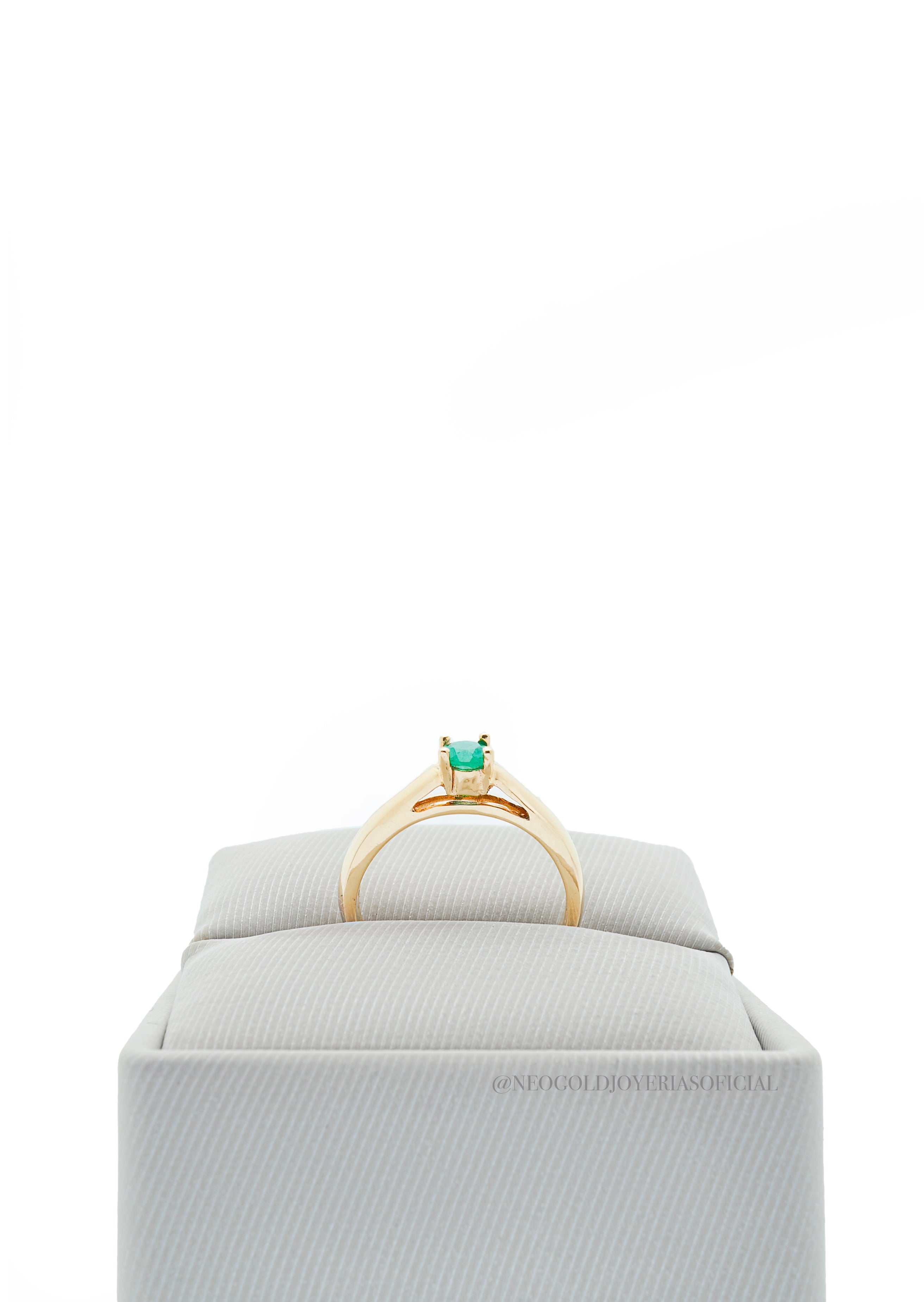 ANILLO OA/ ESMERALDA - REF 007631