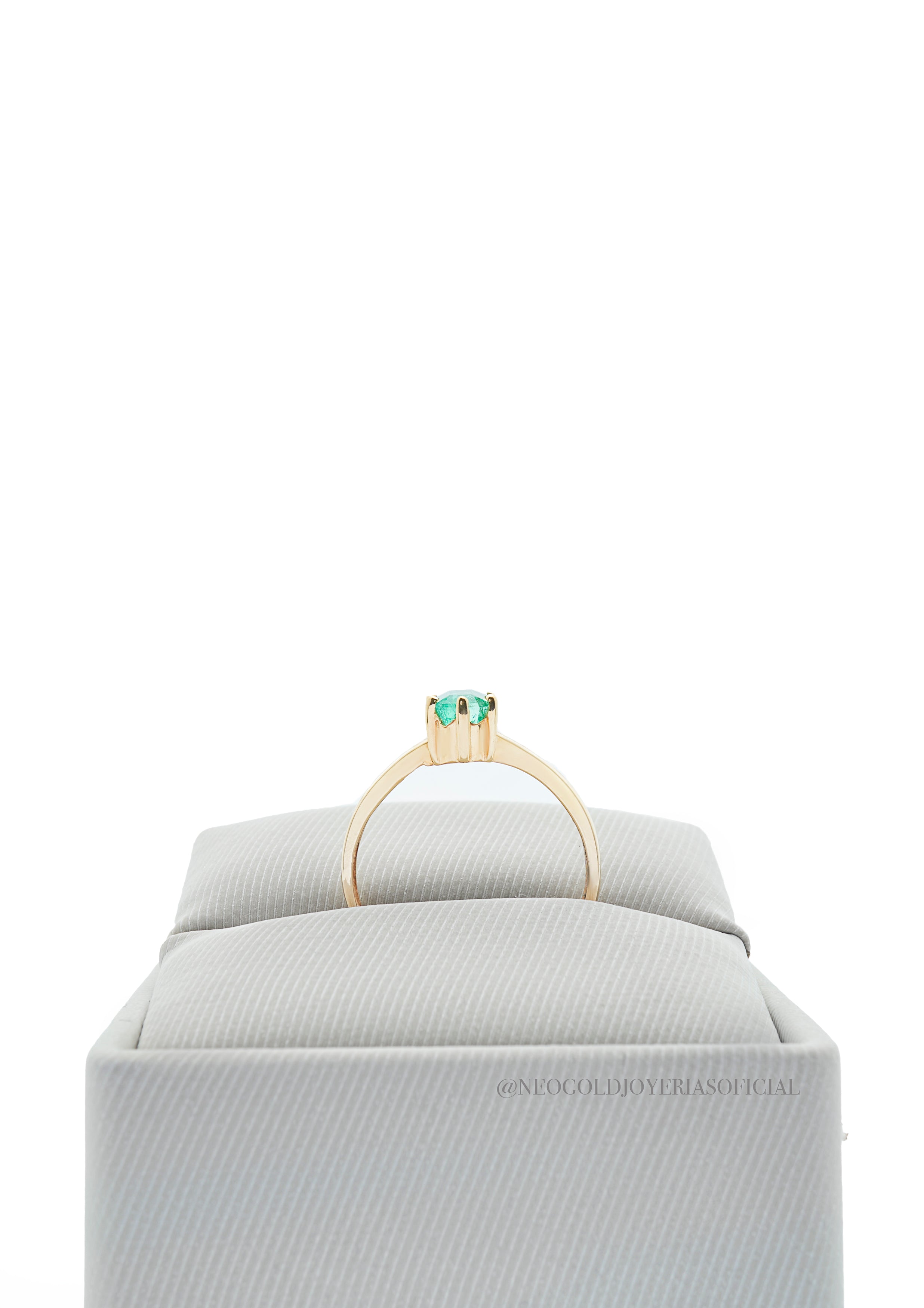 ANILLO OA/ ESMERALDA - REF 007635