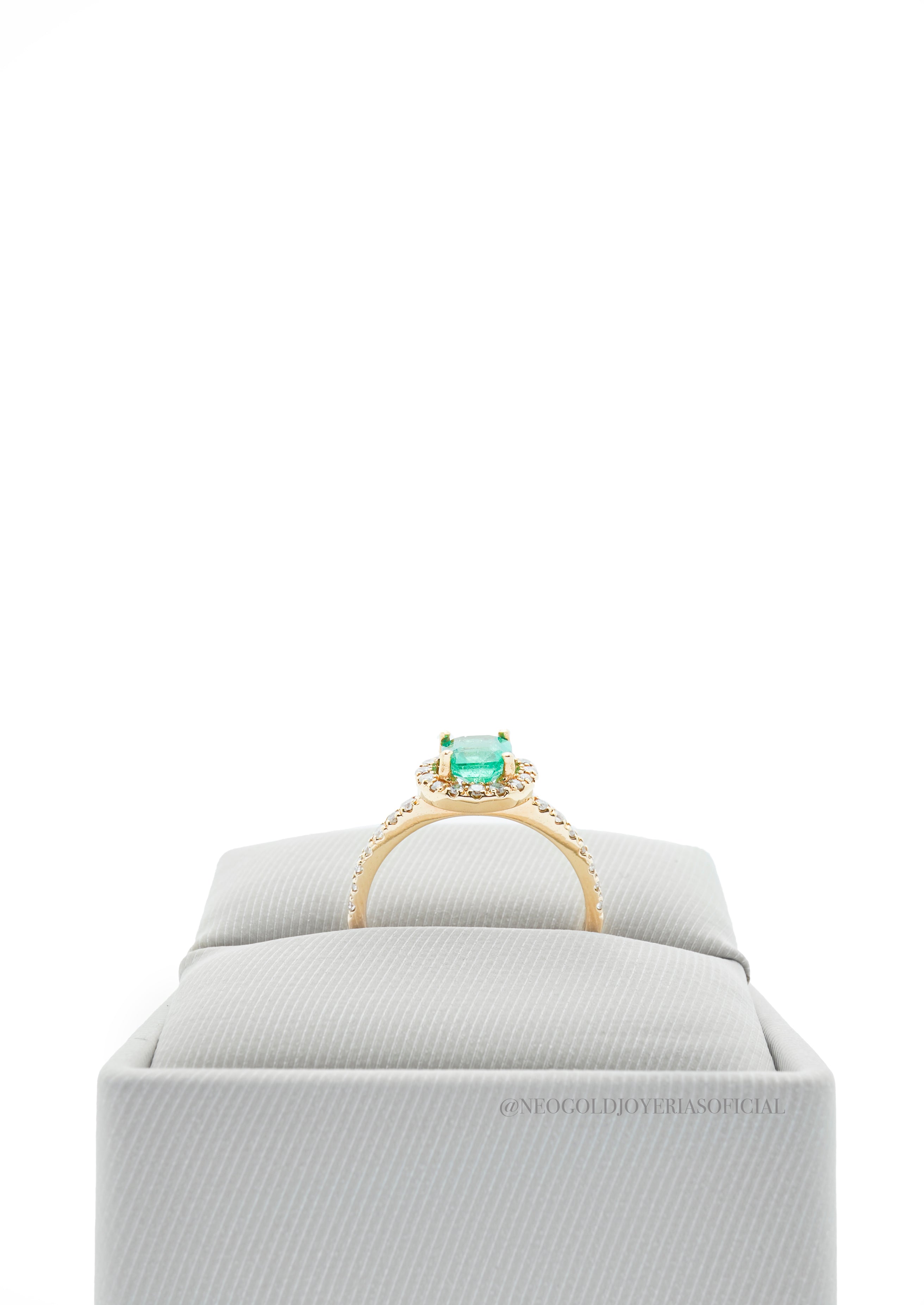 ANILLO OA/ ESMERALDA/ DIAMANTES - REF 008332