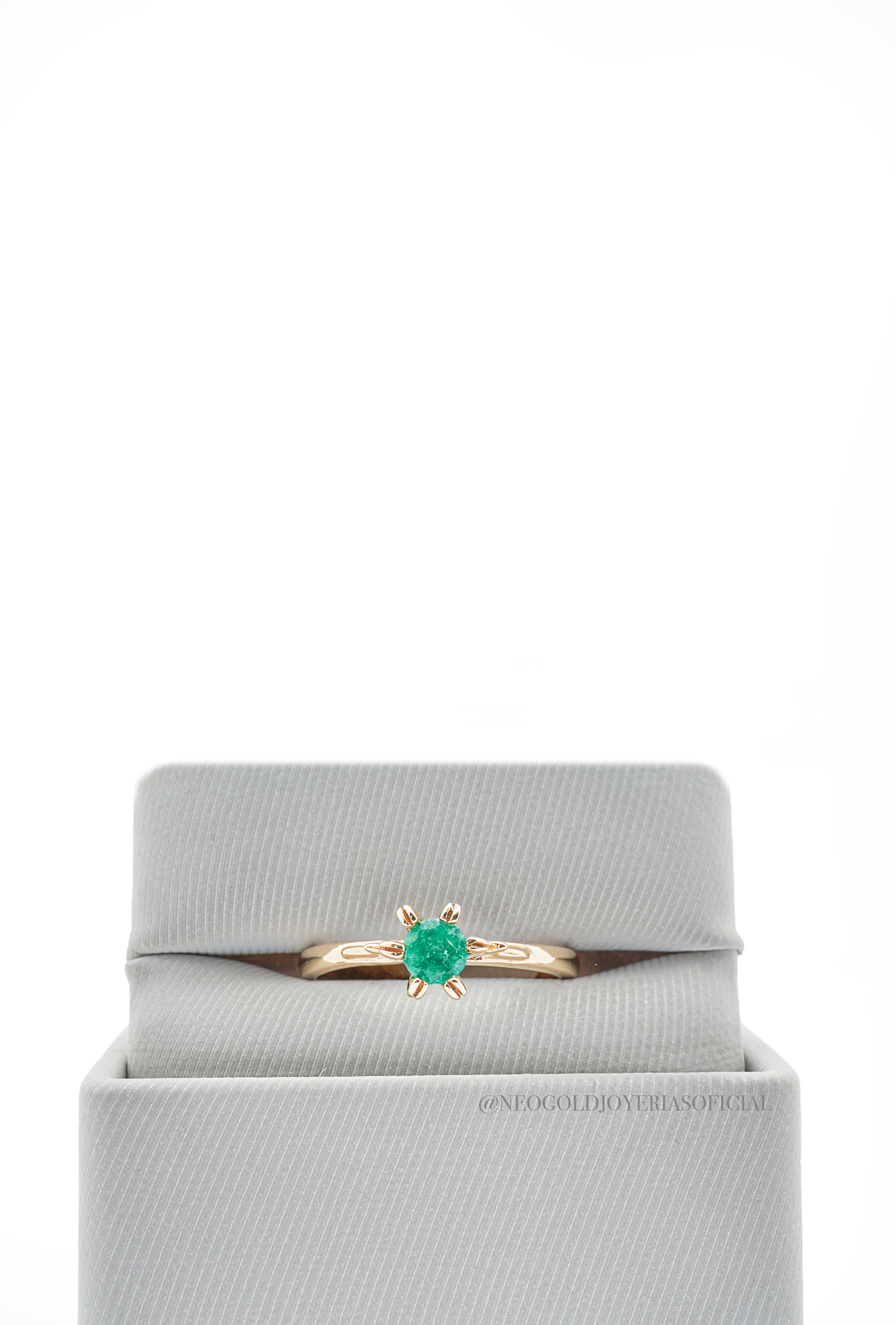 ANILLO OA/ ESMERALDA - REF 008432