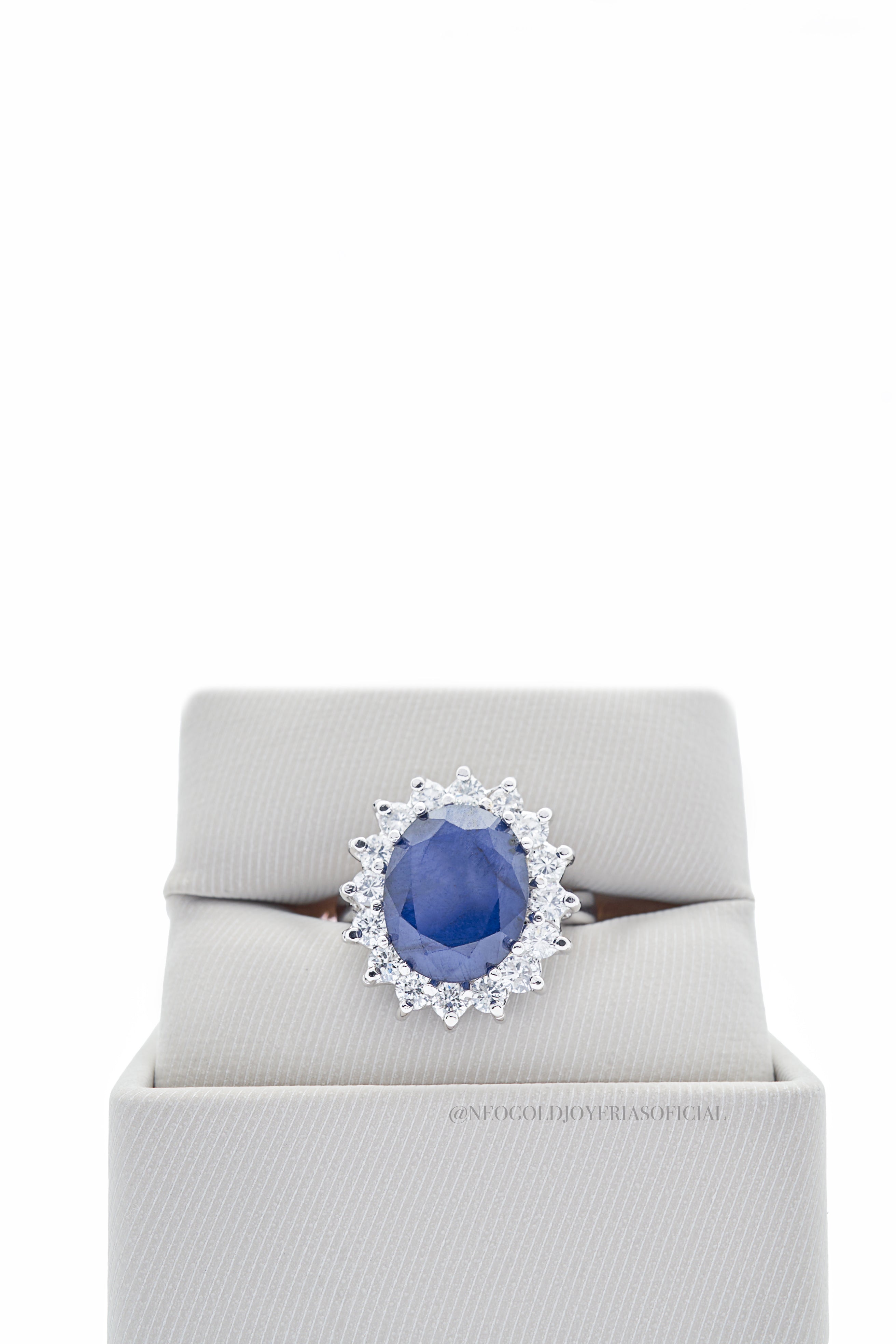 ANILLO OB/ ZAFIRO/ DIAMANTE - REF 008461