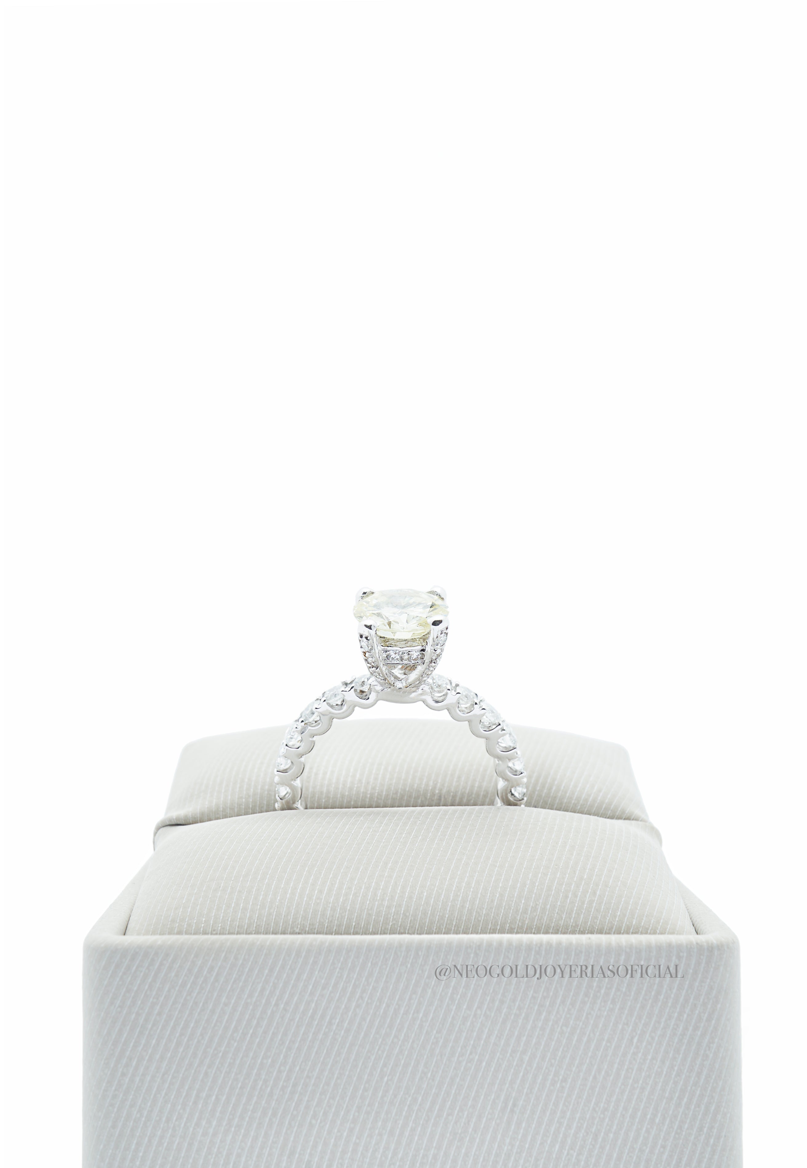 ANILLO OB / DIAMANTE - REF 009046