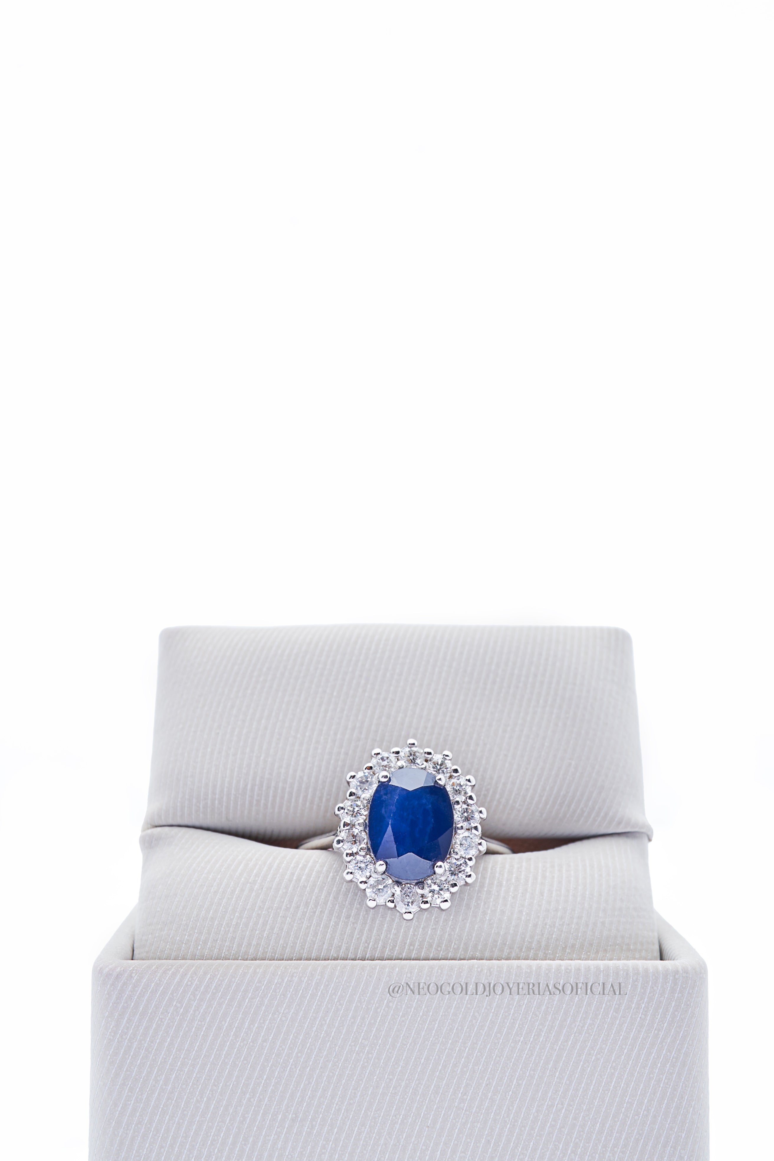 ANILLO OB/ ZAFIRO/ DIAMANTE - REF 009234