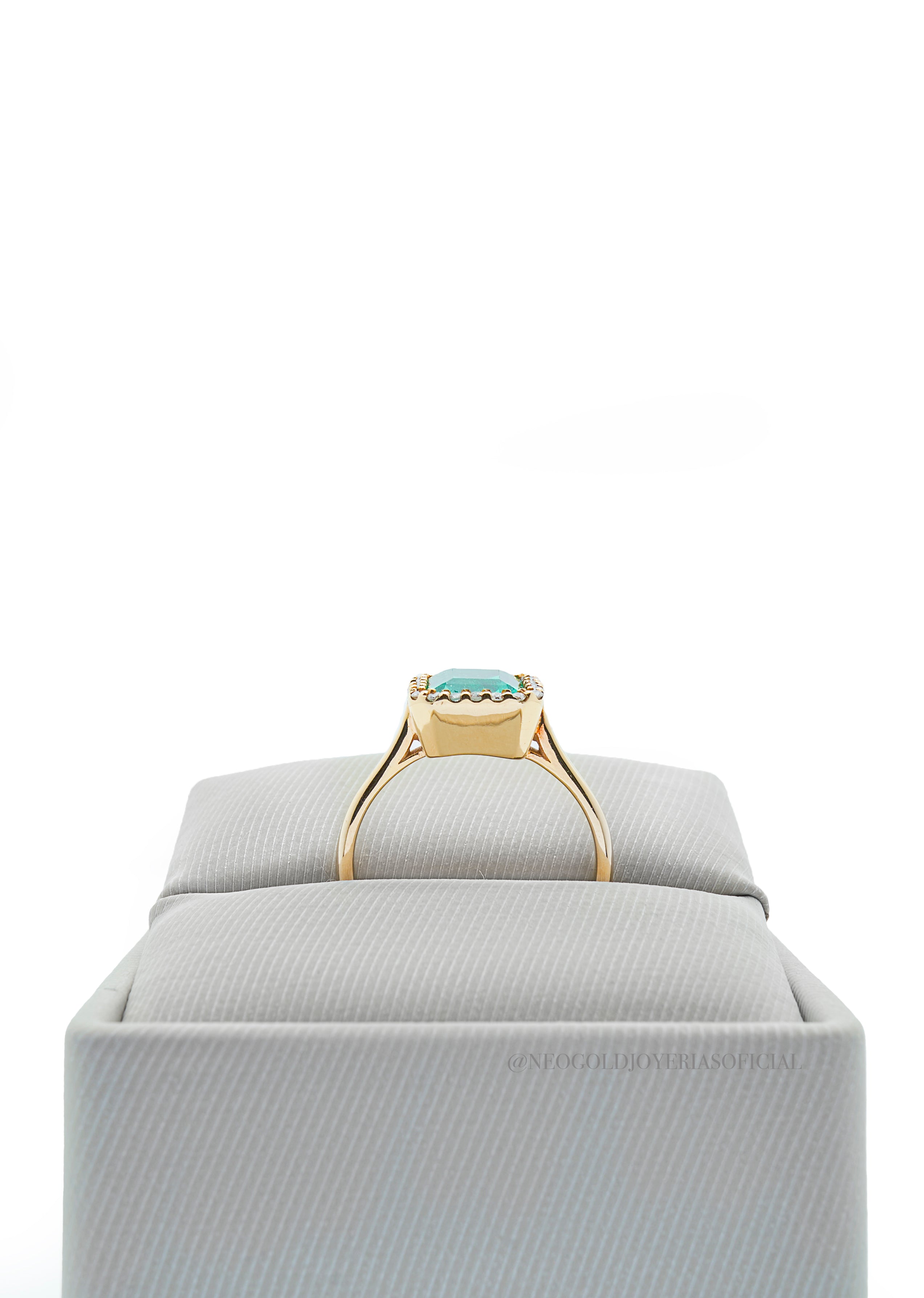 ANILLO/ OA/ ESMERALDAS/ DIAMANTES - REF 009463