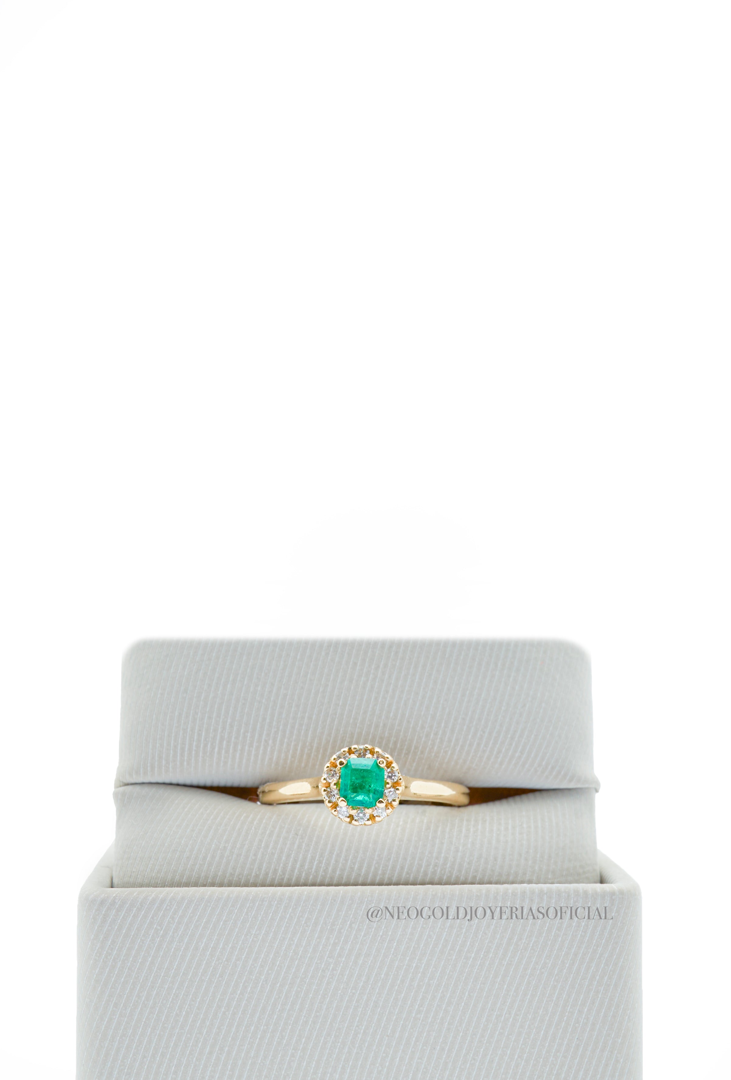ANILLO OA / ESMERALDA/ DIAMANTES - REF 009513
