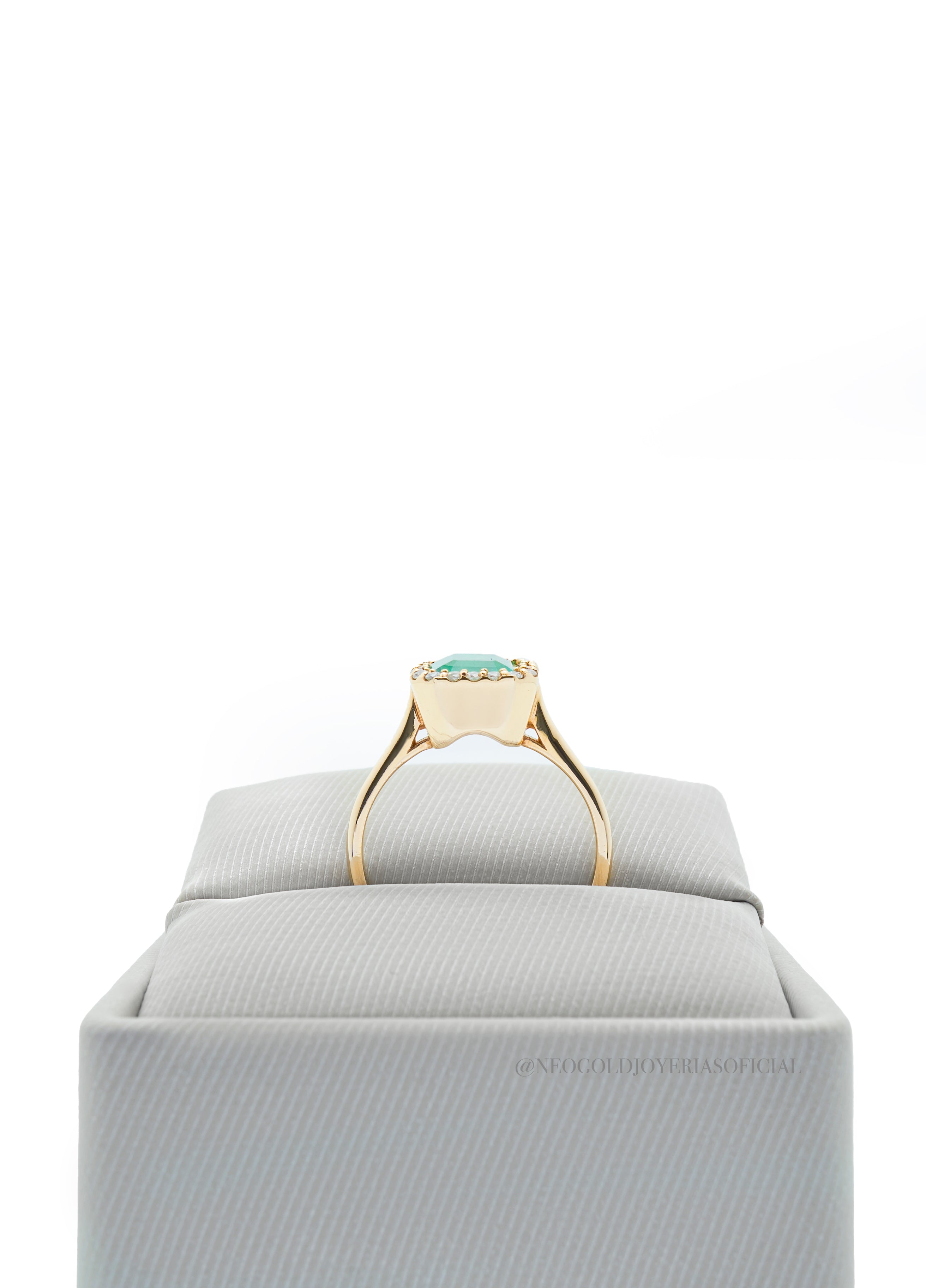 ANILLO OA/ESMERALDA/DIAMANTES - REF 009571