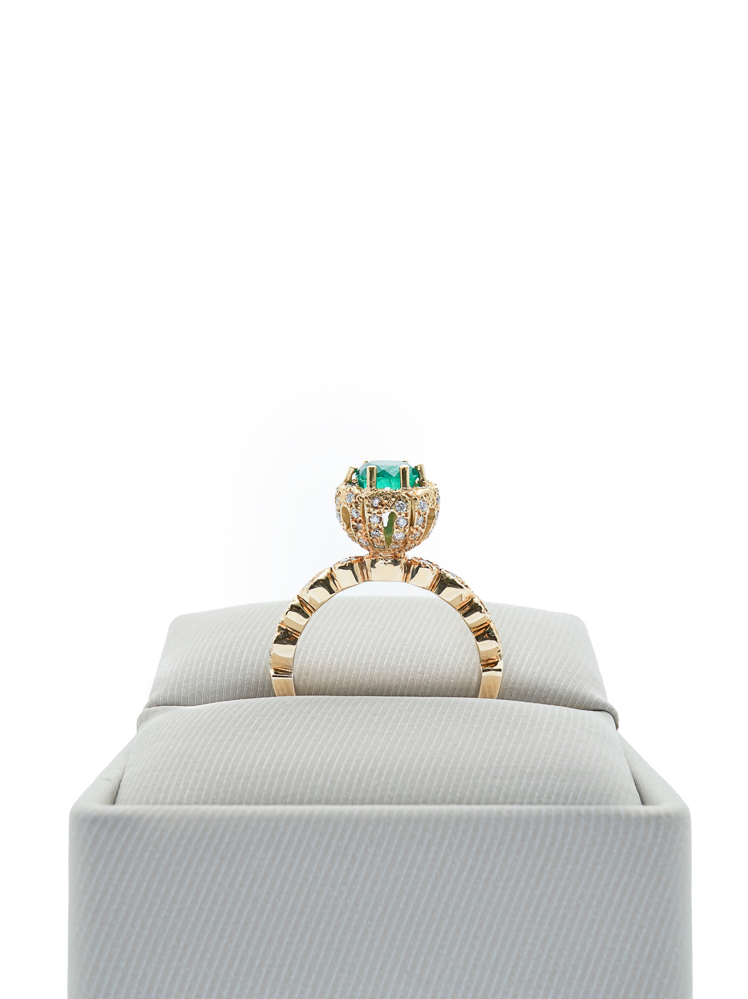 ANILLO OA/ ESMERALDA / DIAMNATES - REF 011095
