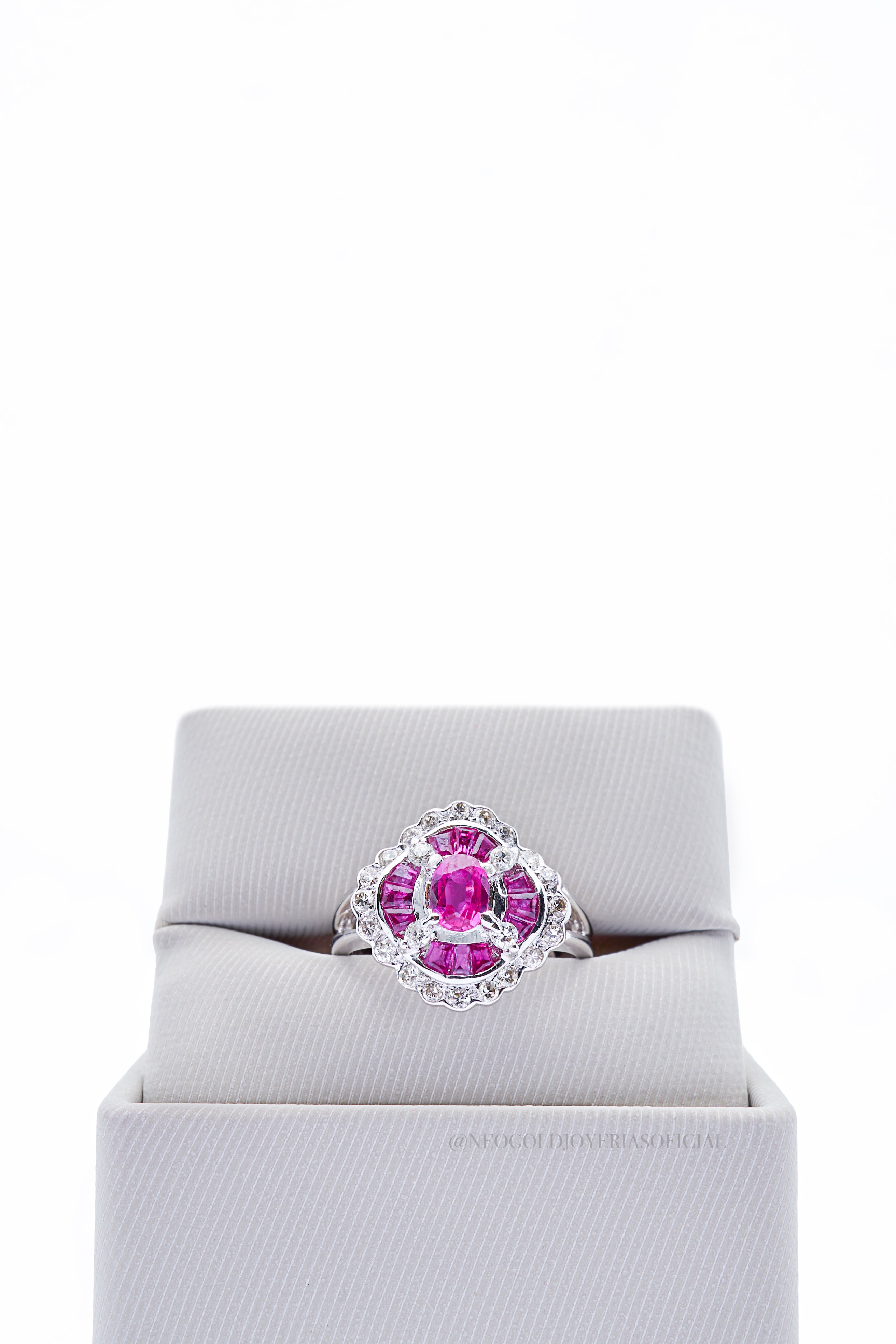 ANILLO OB/ RUBÍES/ DIAMANTES - REF 011665