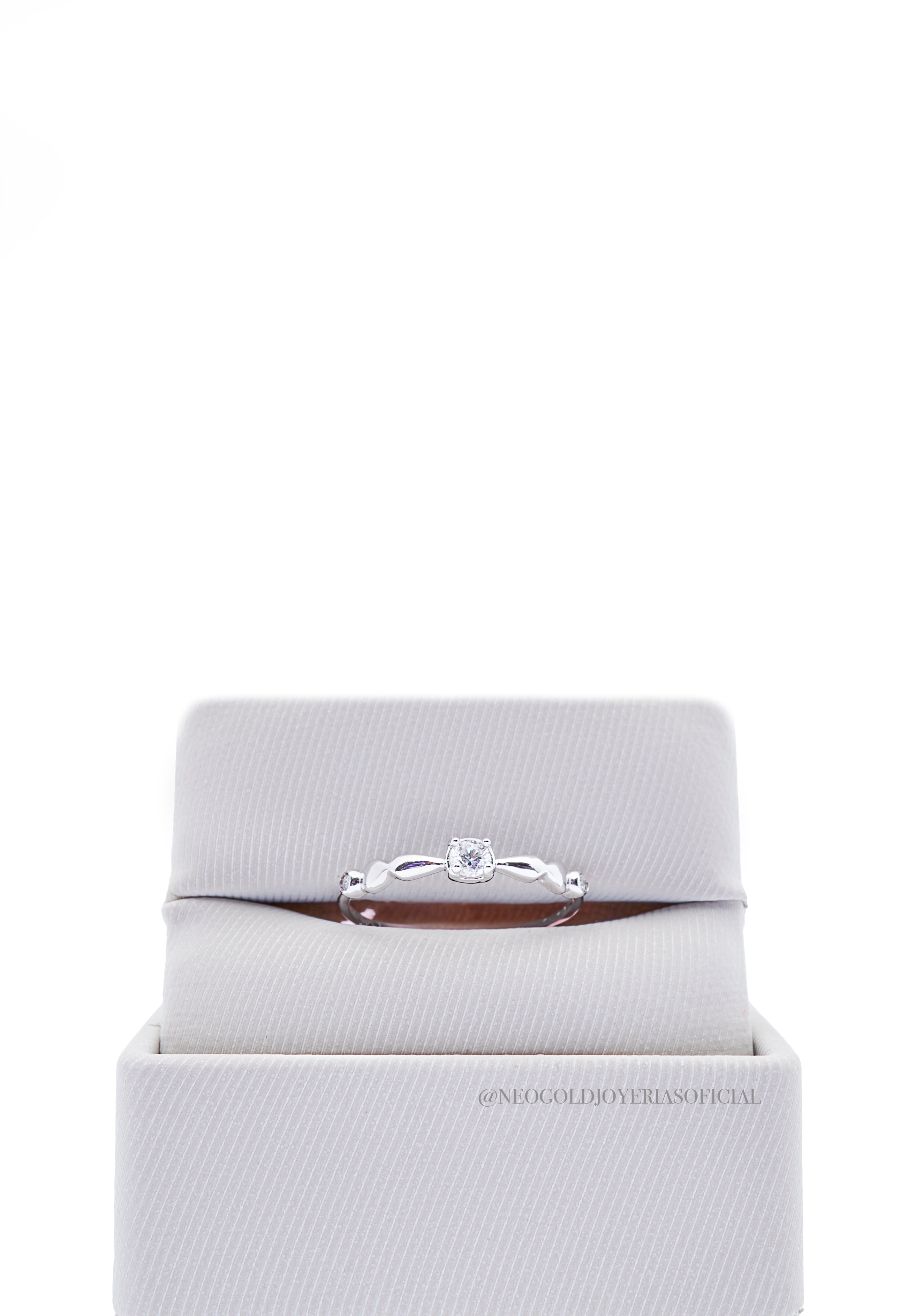 ANILLO OB / DIAMANTES - REF 012657