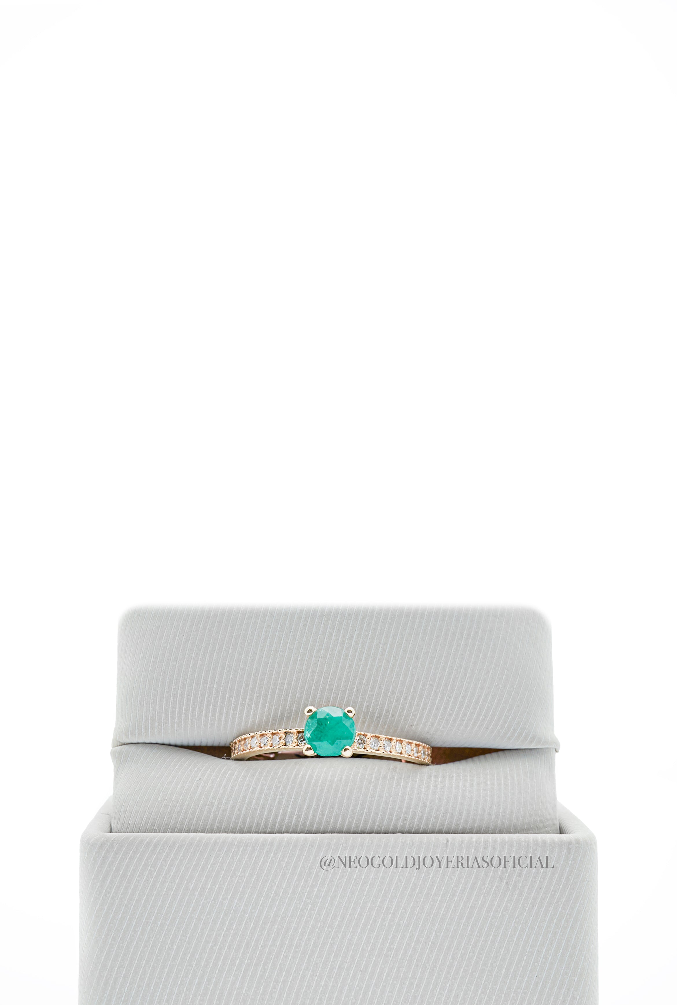 ANILLO OA / ESMERALDA / DIAMANTES - REF 013395