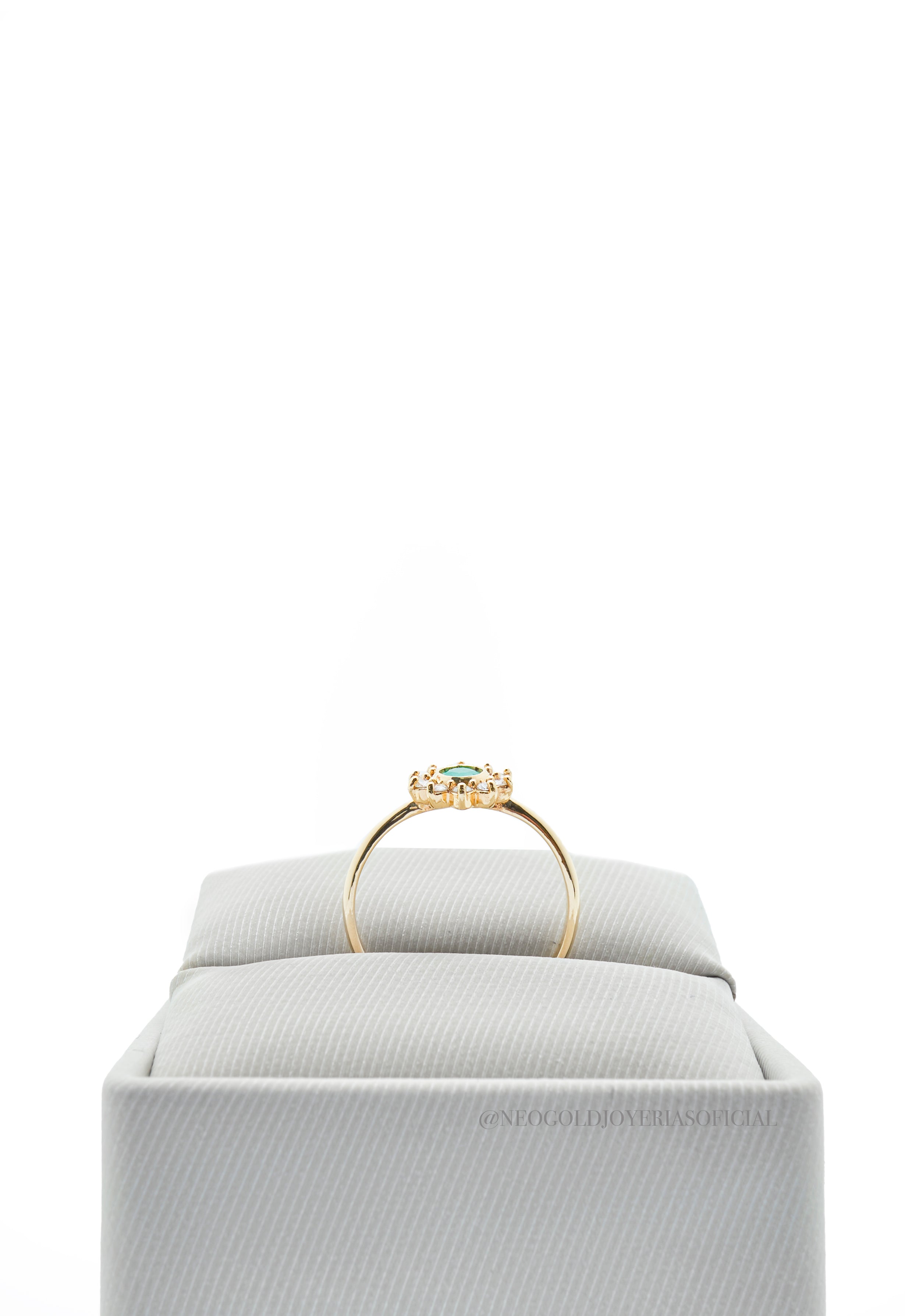ANILLO OA / ESMERALDA / DIAMANTES - REF 013412