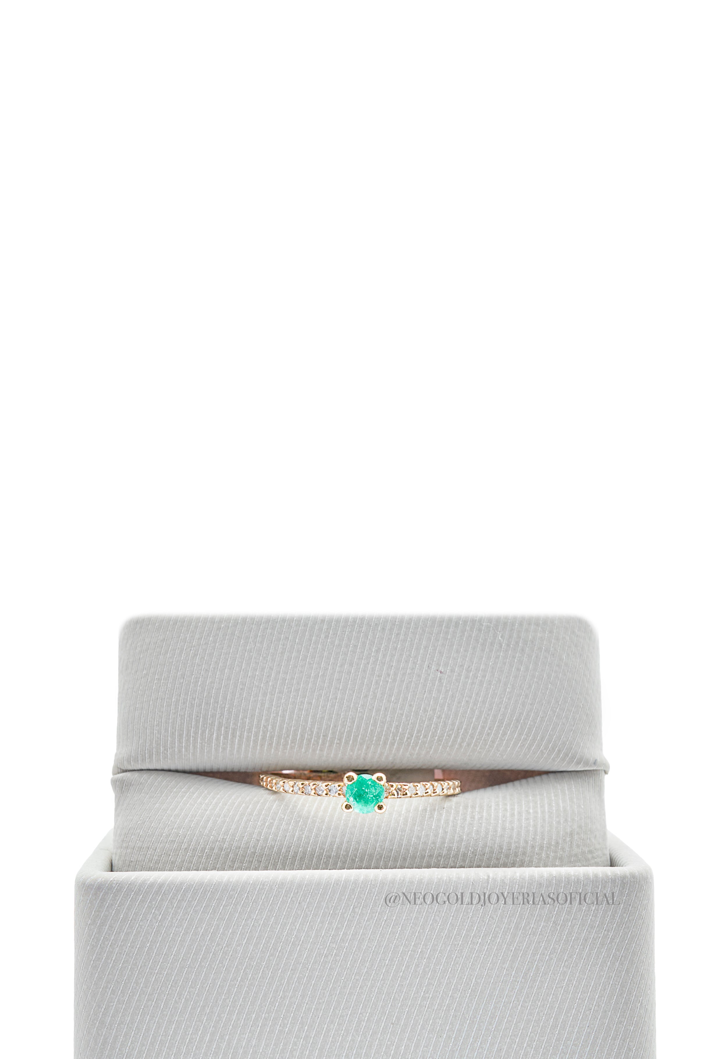 ANILLO OA / ESMERALDA / DIAMANTES - REF 013420