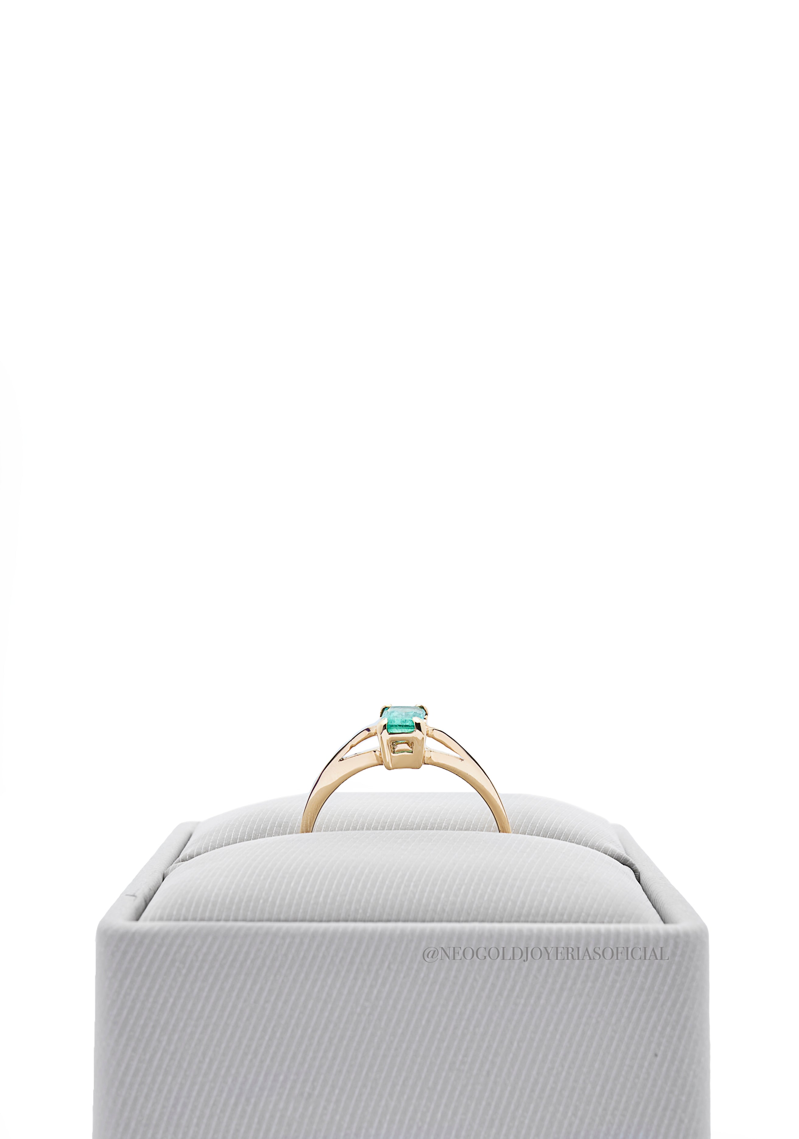 ANILLO OA / ESMERALDA - REF 014549