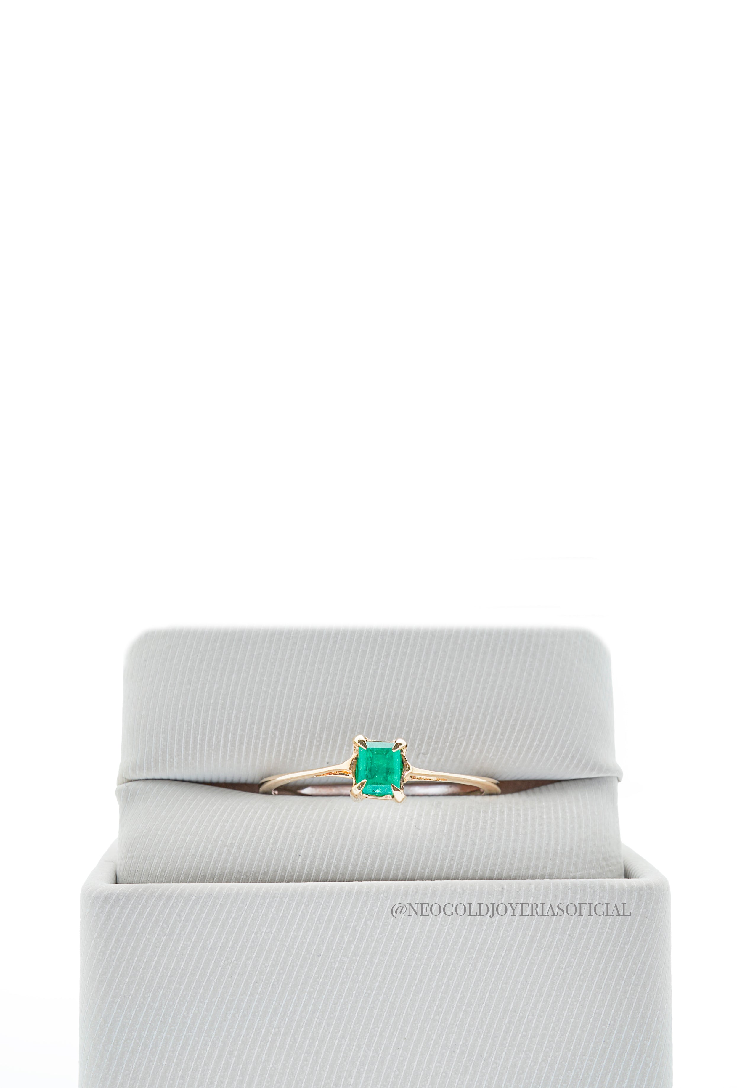 ANILLO OA / ESMERALDA - REF 014566