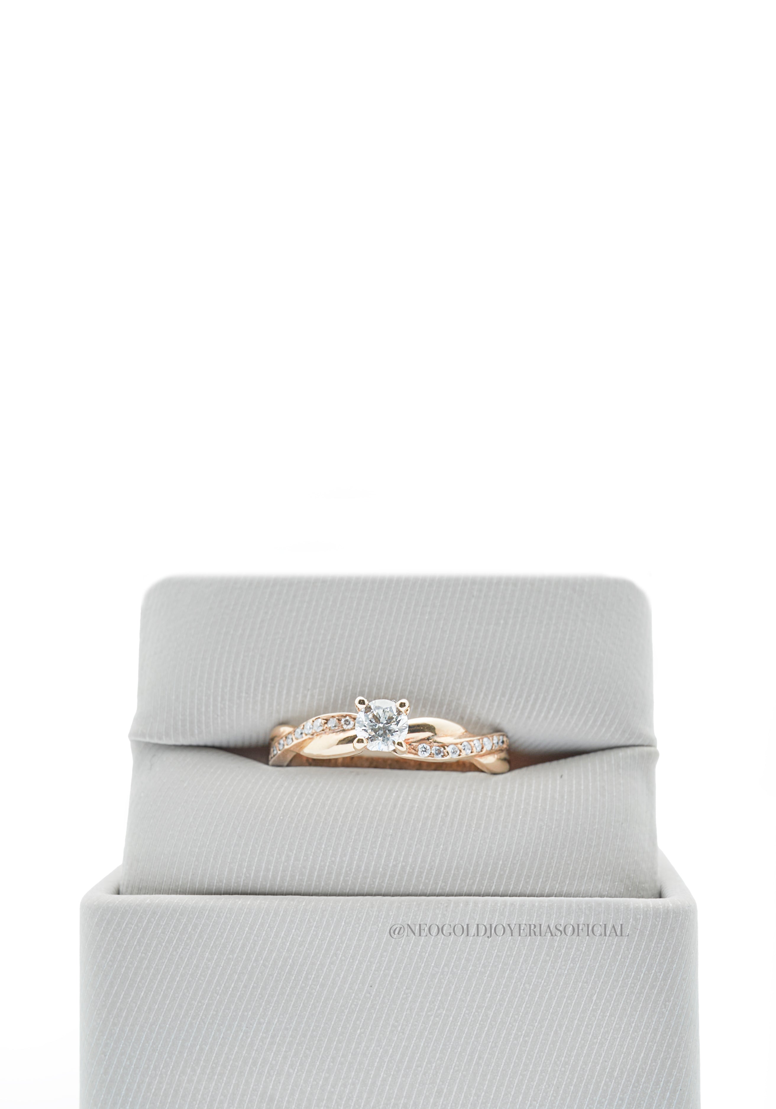 ANILLO OA / DIAMANTES - REF 014840