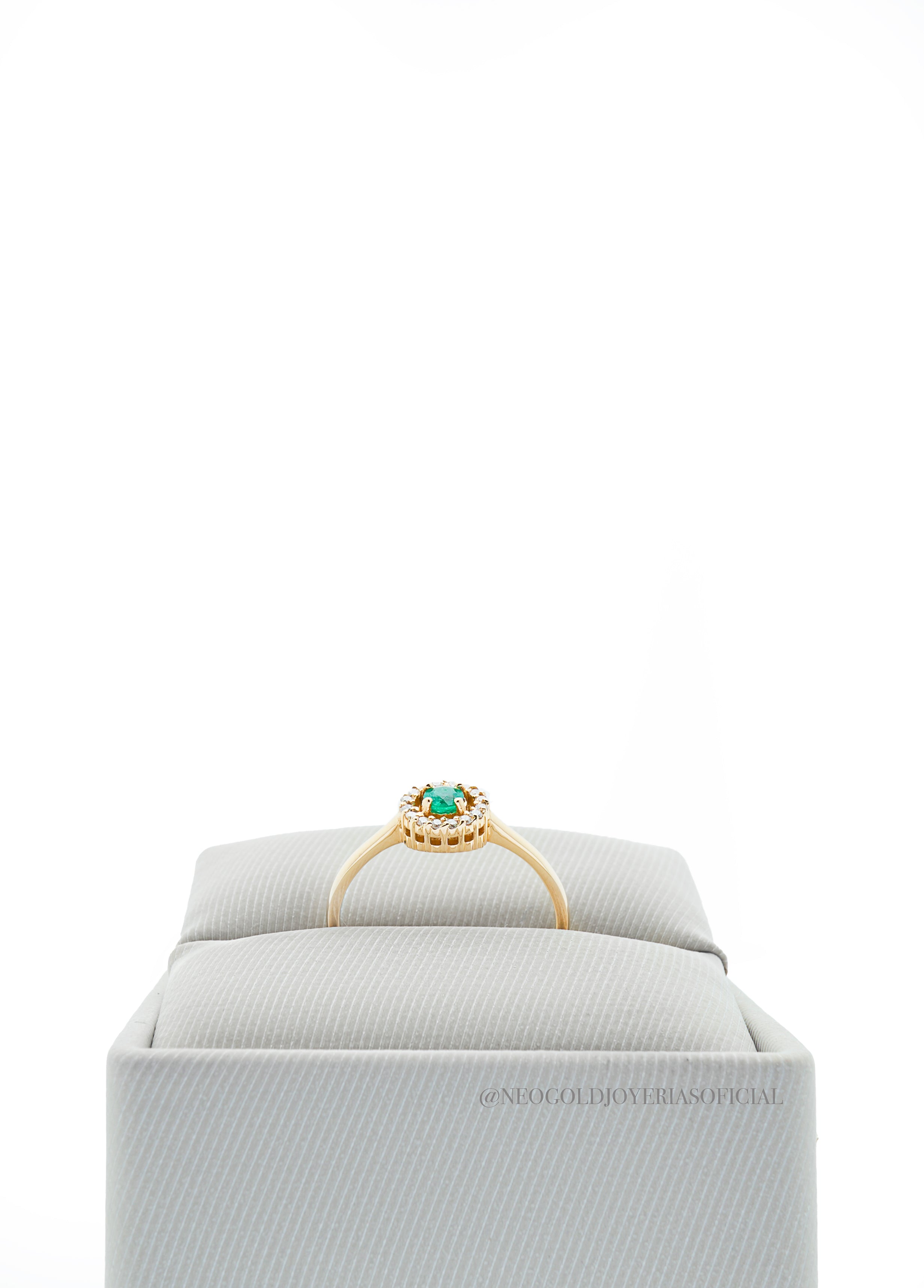 ANILLO OA / ESMERALDA / DIAMANTES - REF 014903
