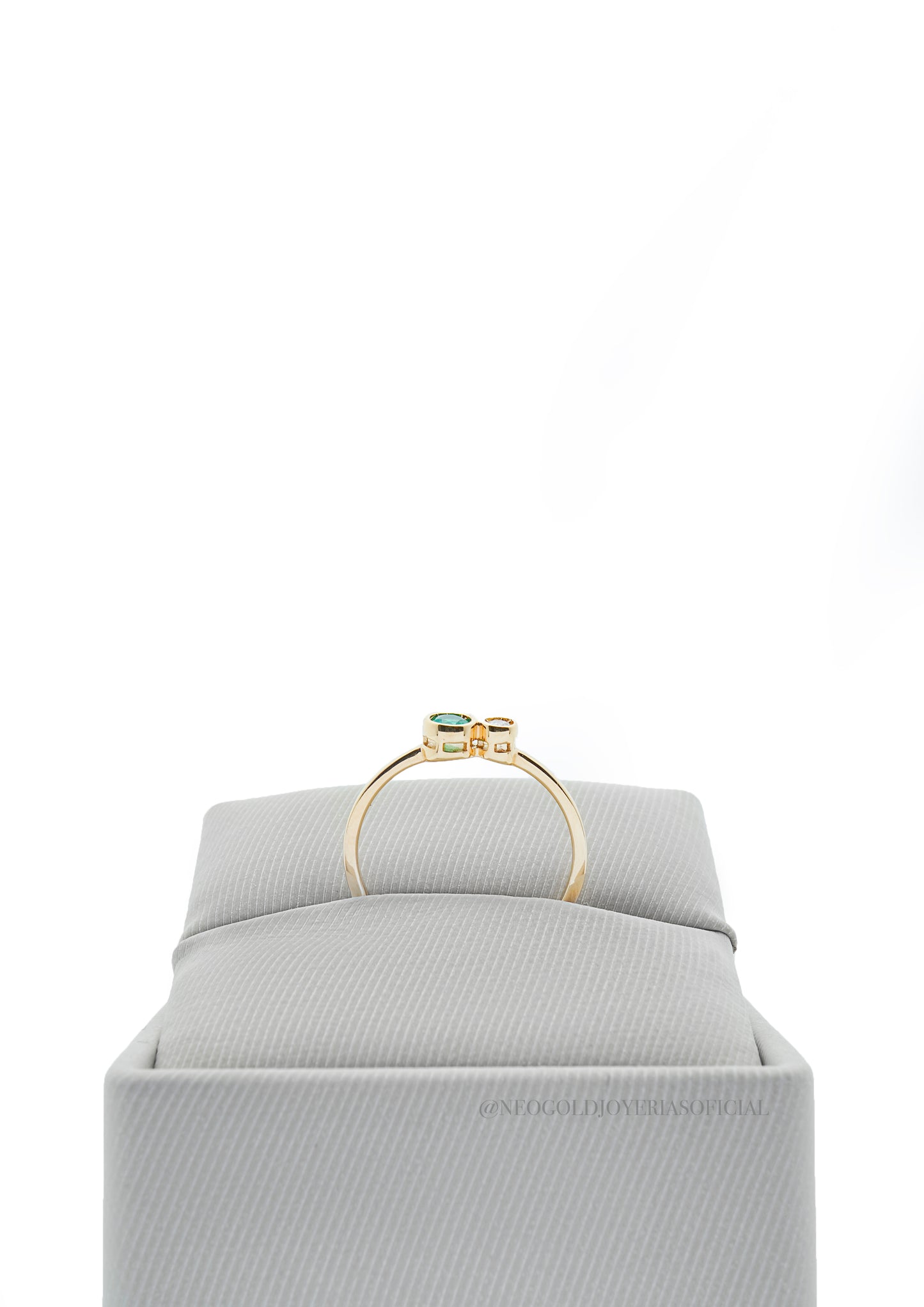 ANILLO OA / ESMERALDA / DIAMANTE - REF 014909