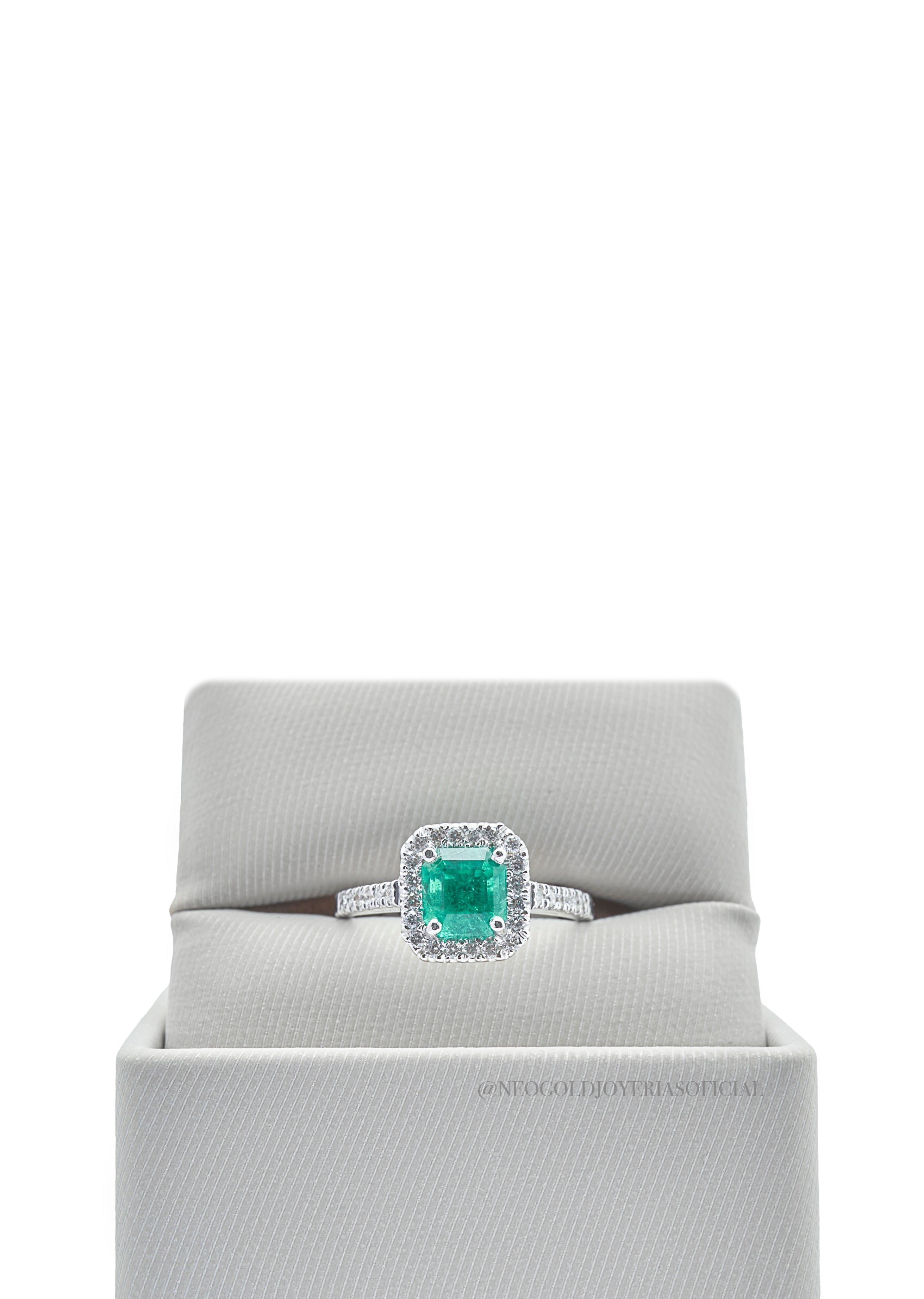 ANILLO OB / ESMERALDA / DIAMANTES - REF 015281
