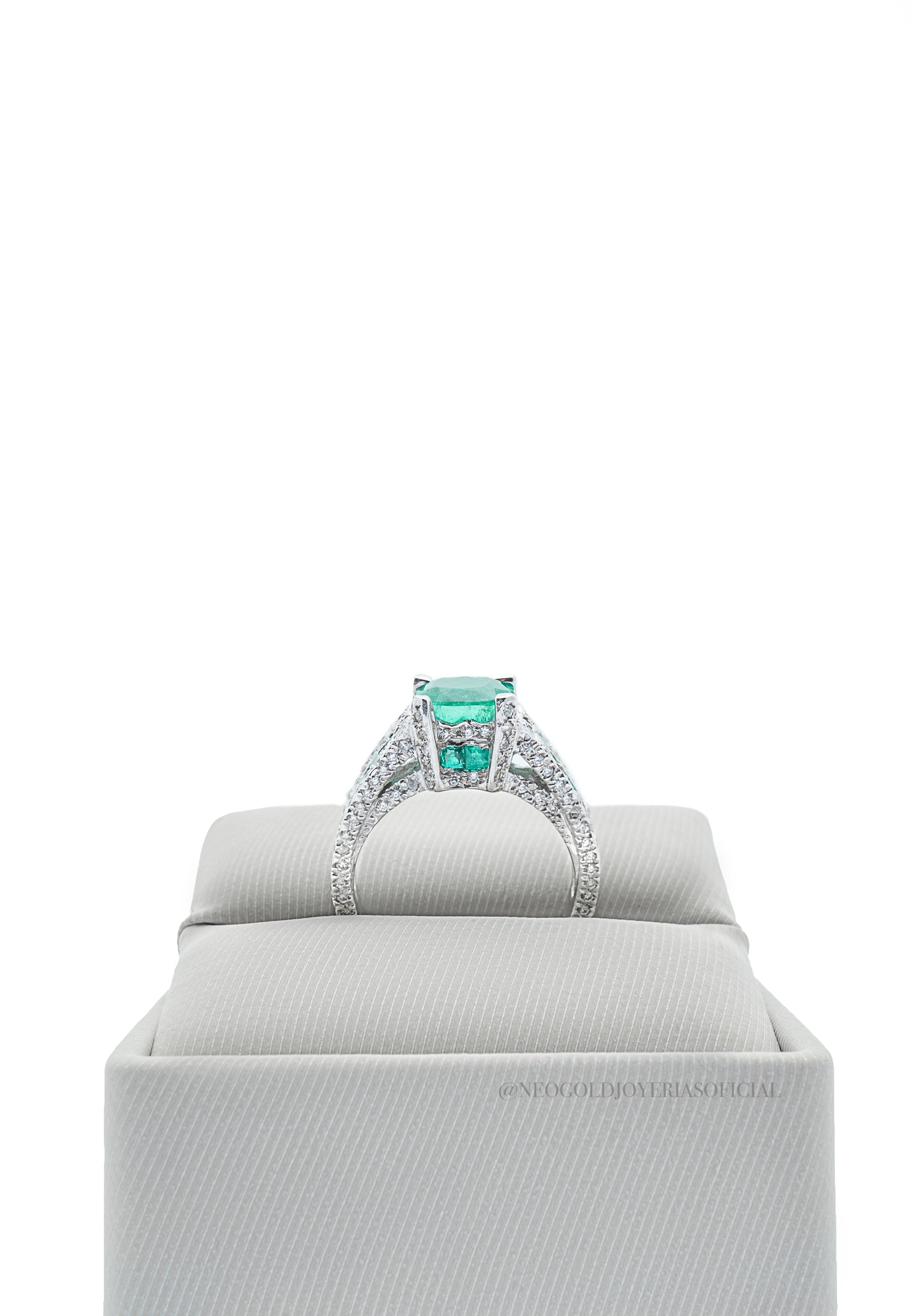ANILLO OB / ESMERALDA / DIAMANTES - REF 014281