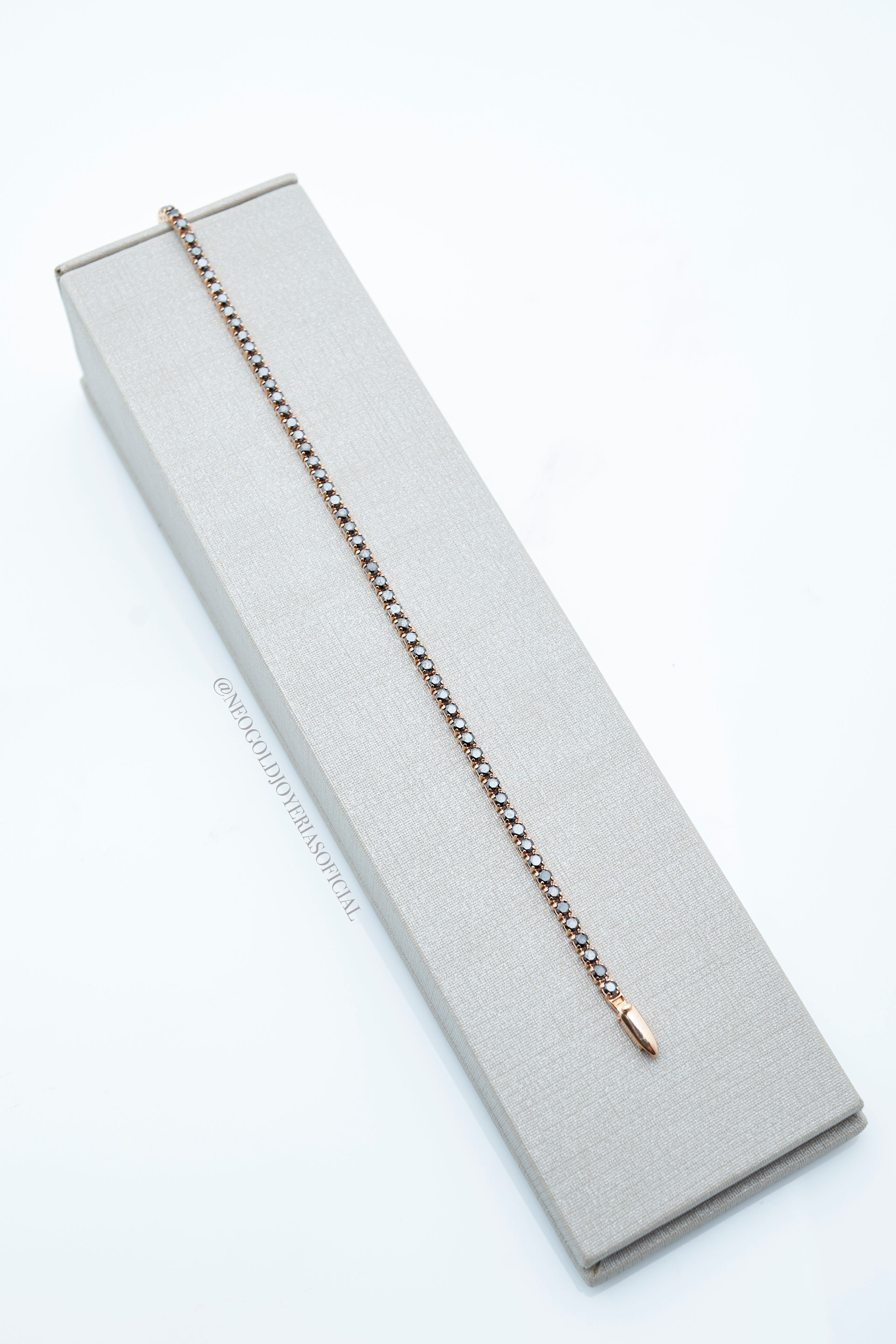 PULSERA TENNIS OR 18K, DIAMANTES NEGROS REF 009205