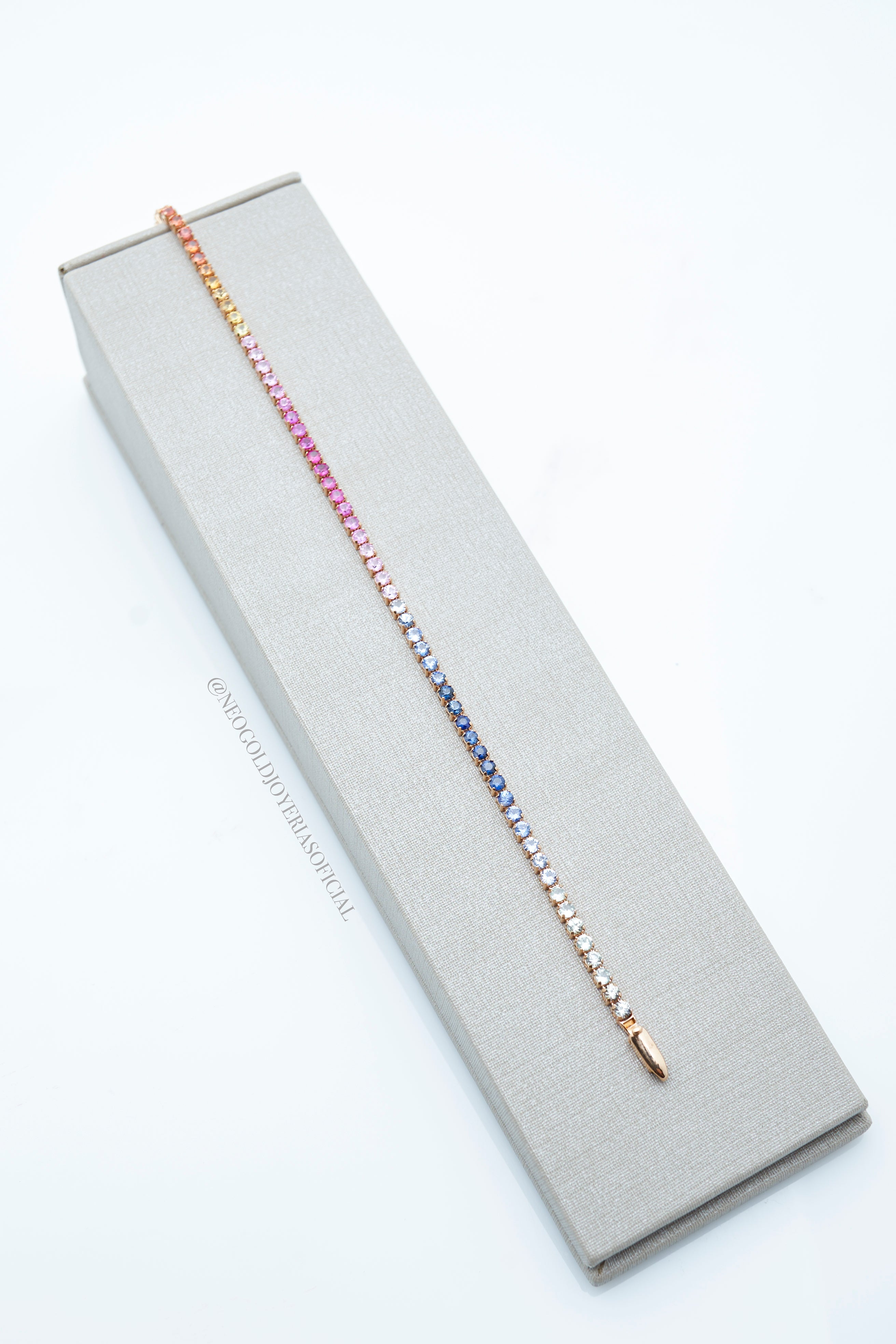 PULSERA TENNIS OR 18K / ZAFIROS DE COLORES NATURALES REF 010912