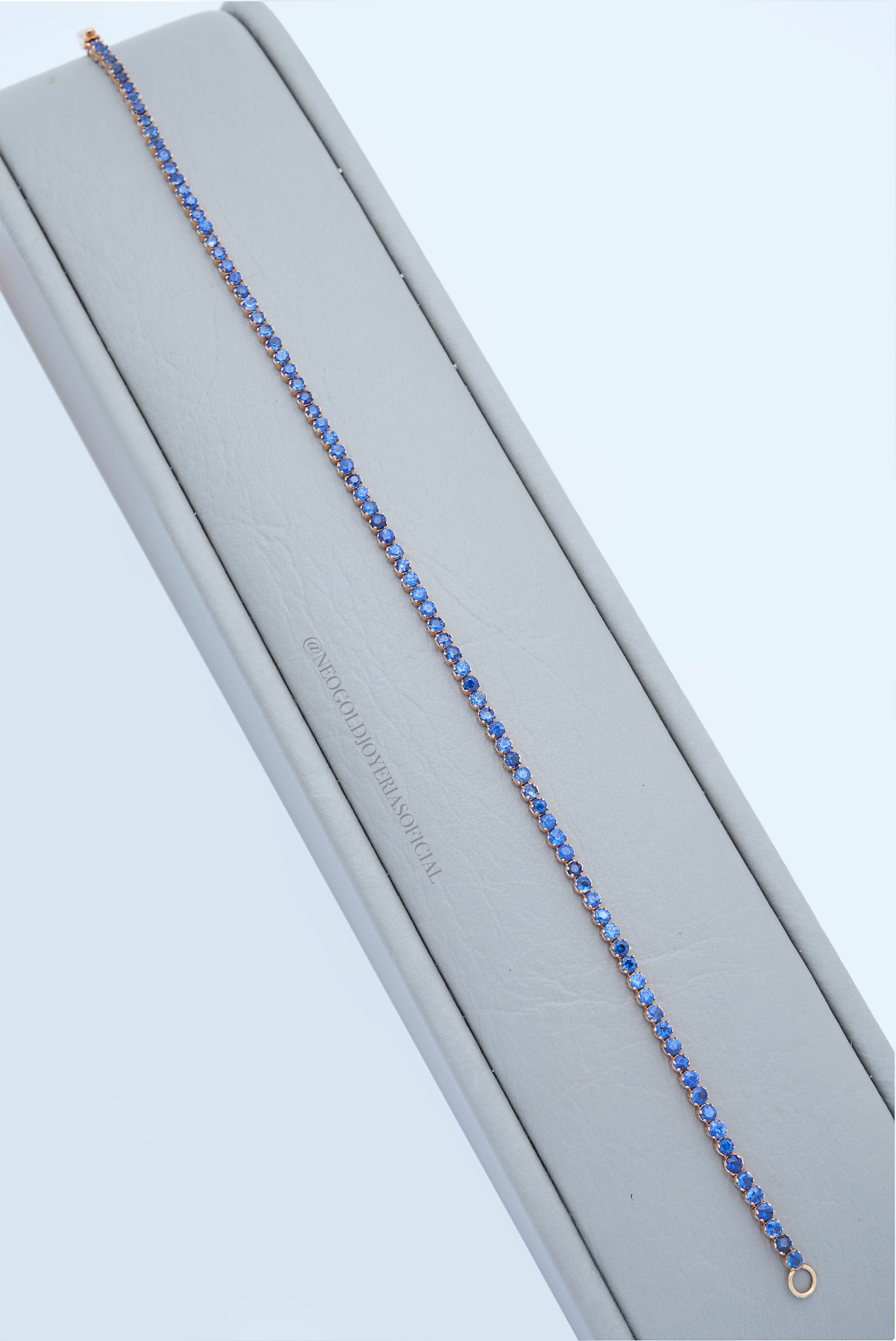 PULSERA TENNIS OR 18K, ZAFIROS AZULES NATURALES