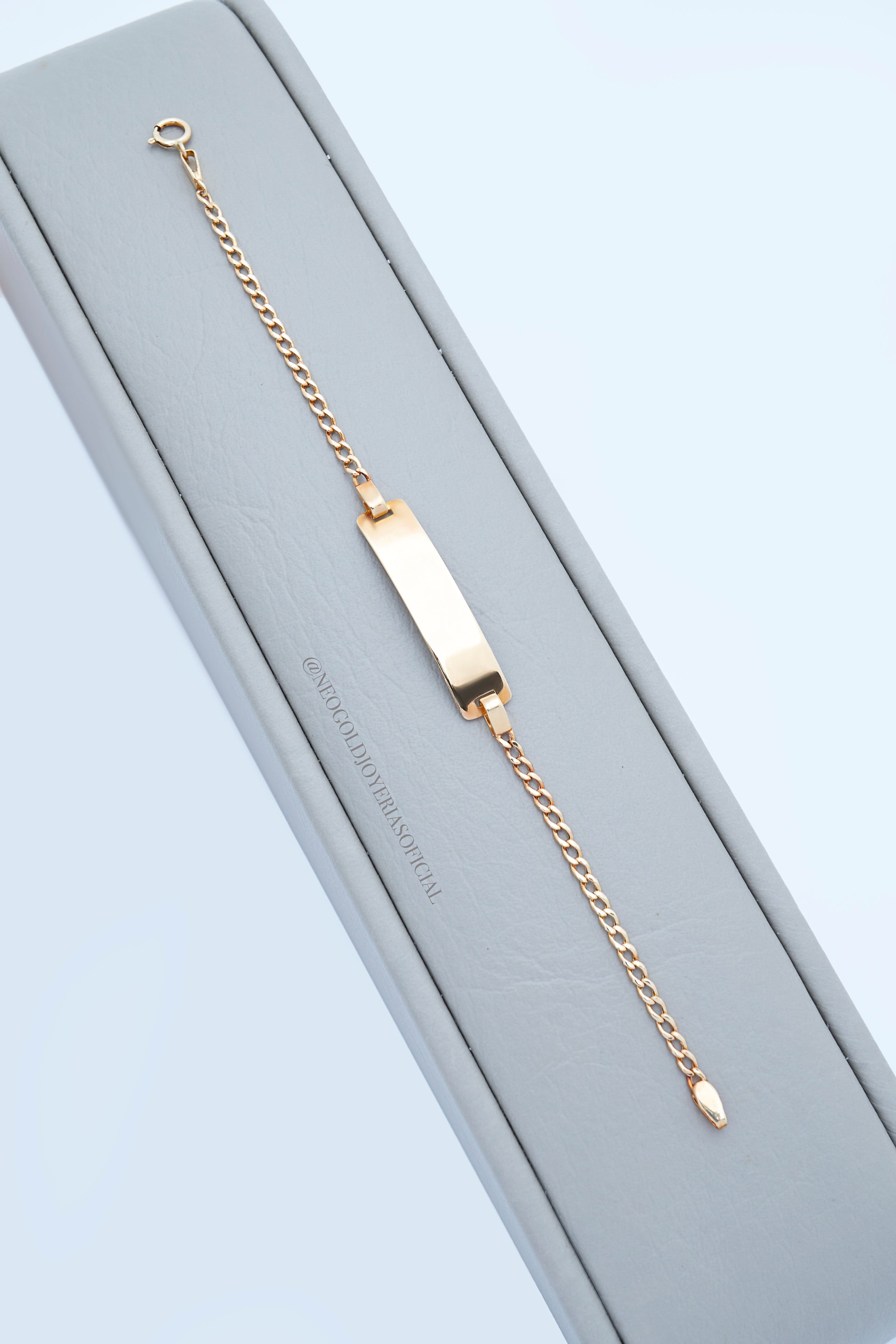 PULSERA OA 18K BEBE PLACA PARA MARCAR REF 013495