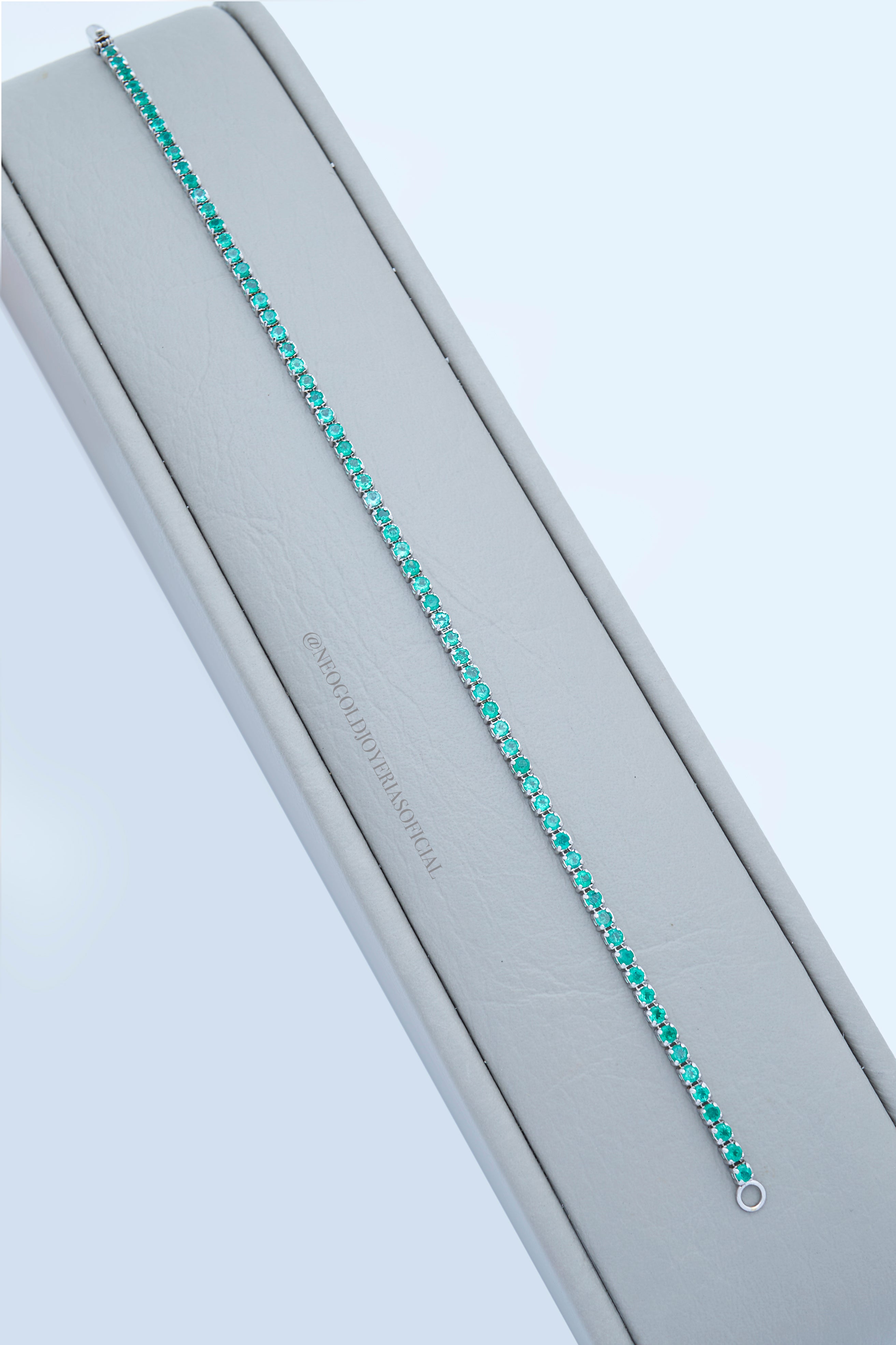 PULSERA TENNIS OB 18K CON ESMERALDAS NATURALES REF 013499