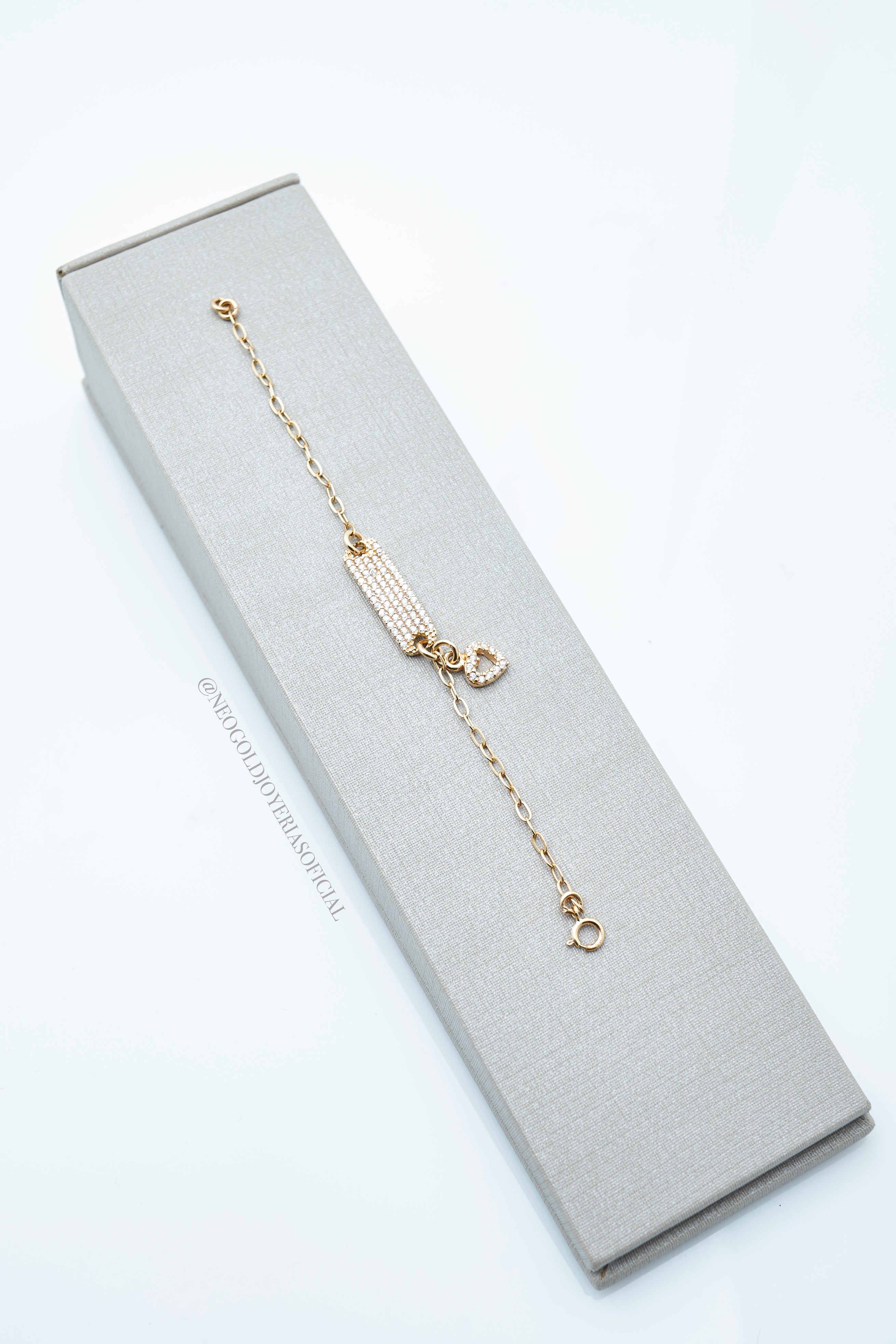 PULSERA BEBE OA 18K, PLACA ENGASTADA REF 014287