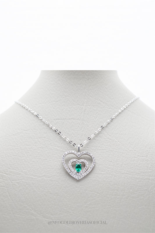 DIJE CORAZON OB/ ESMERALDA OVAL/ DIAMANTES