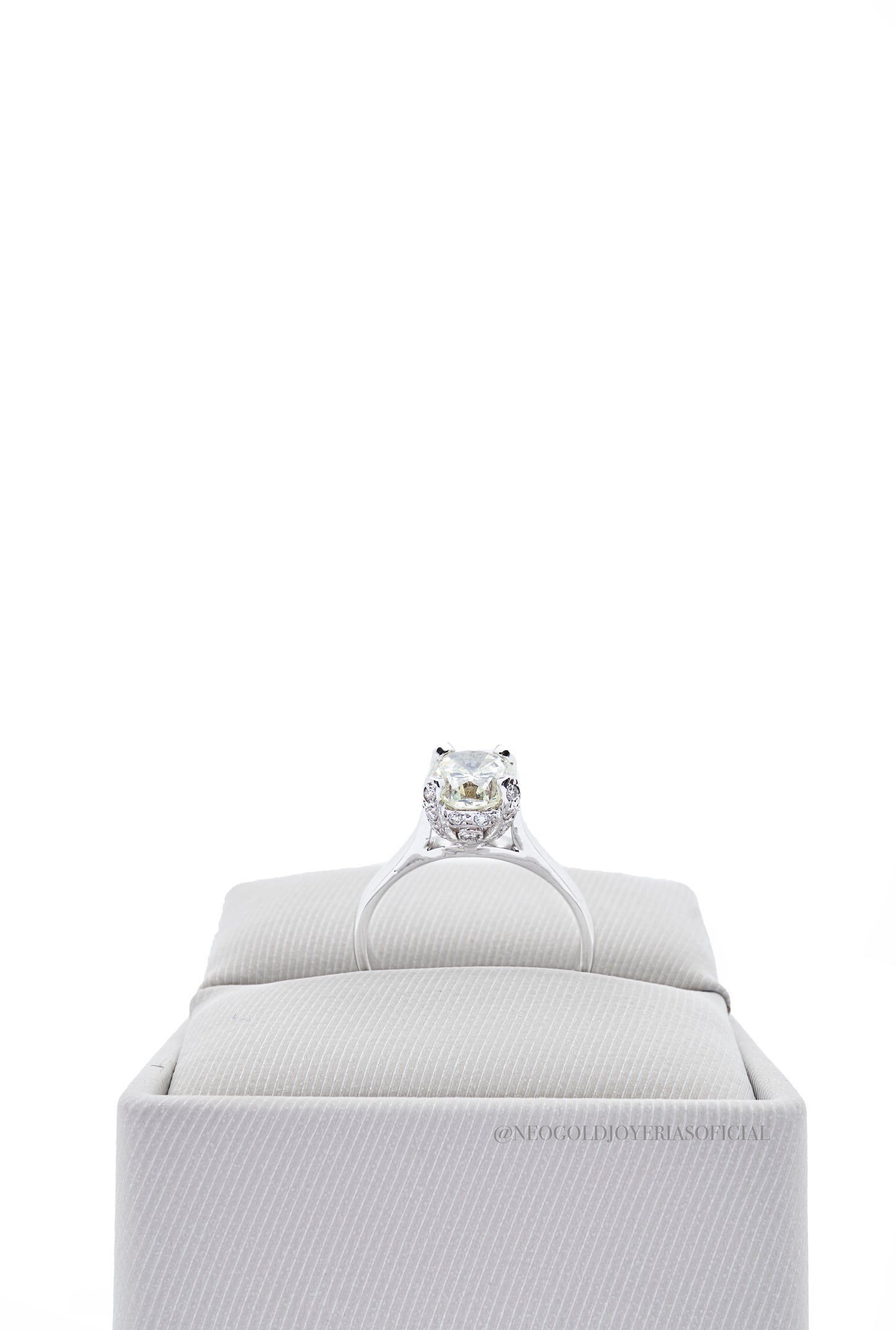ANILLO OB / DIAMANTES - REF 009039