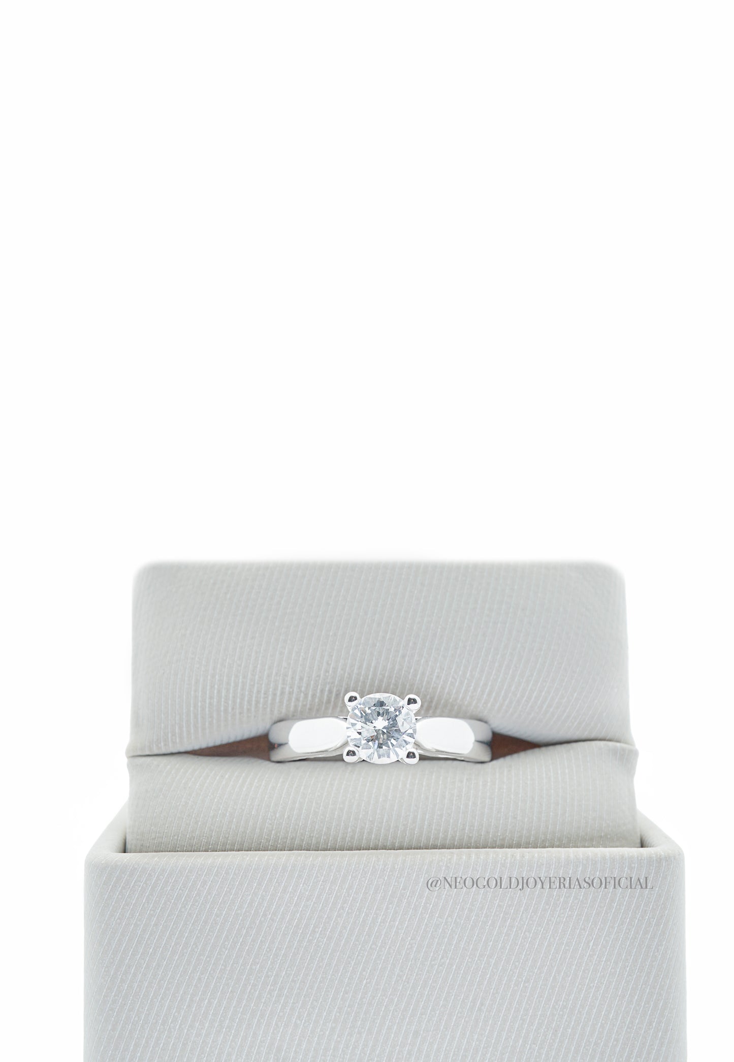 ANILLO OB / DIAMANTES - REF 010393