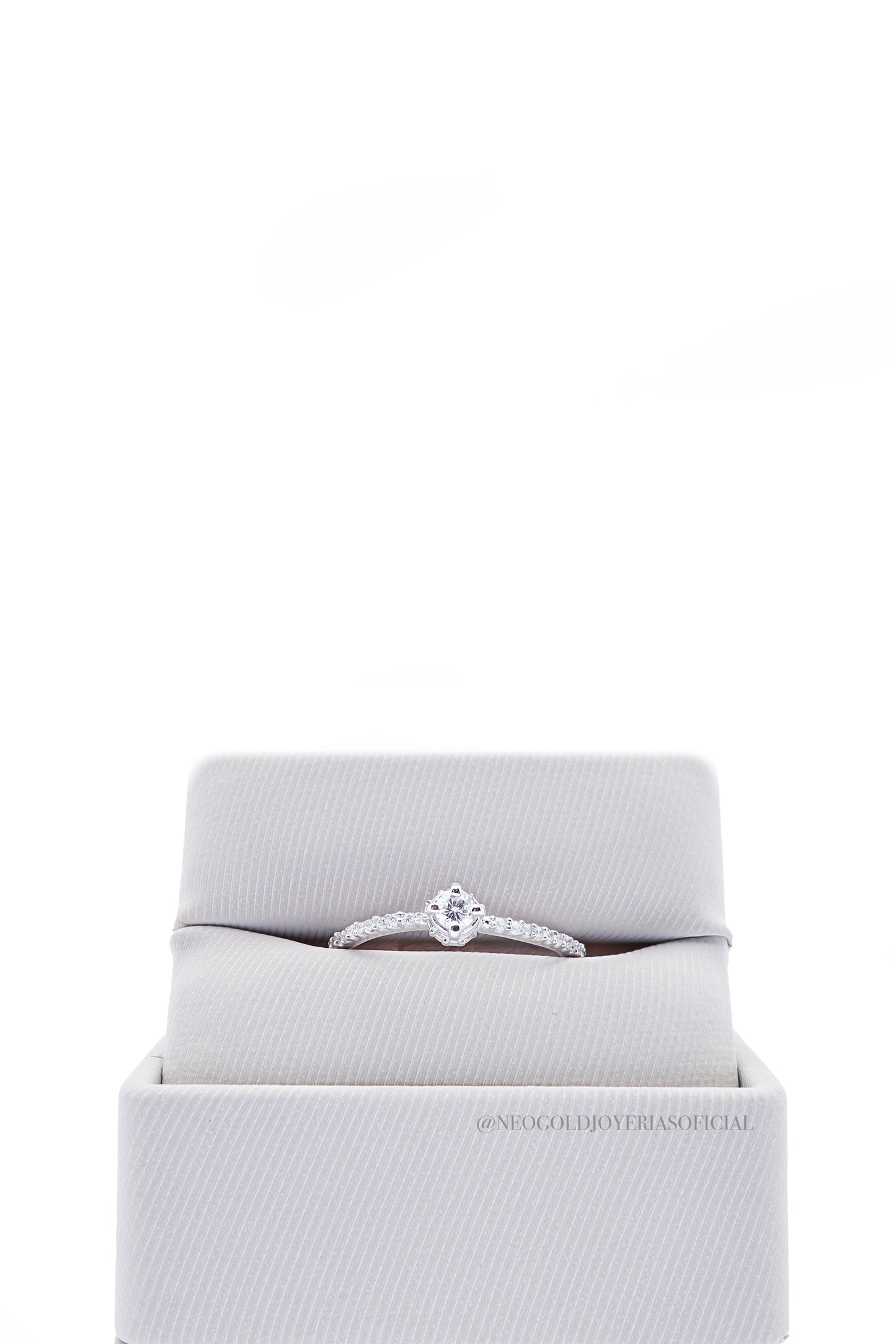 ANILLO OB / DIAMANTES - REF 012651
